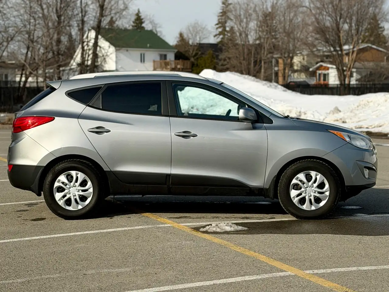 Hyundai TUCSON снимка Hyundai TUCSON