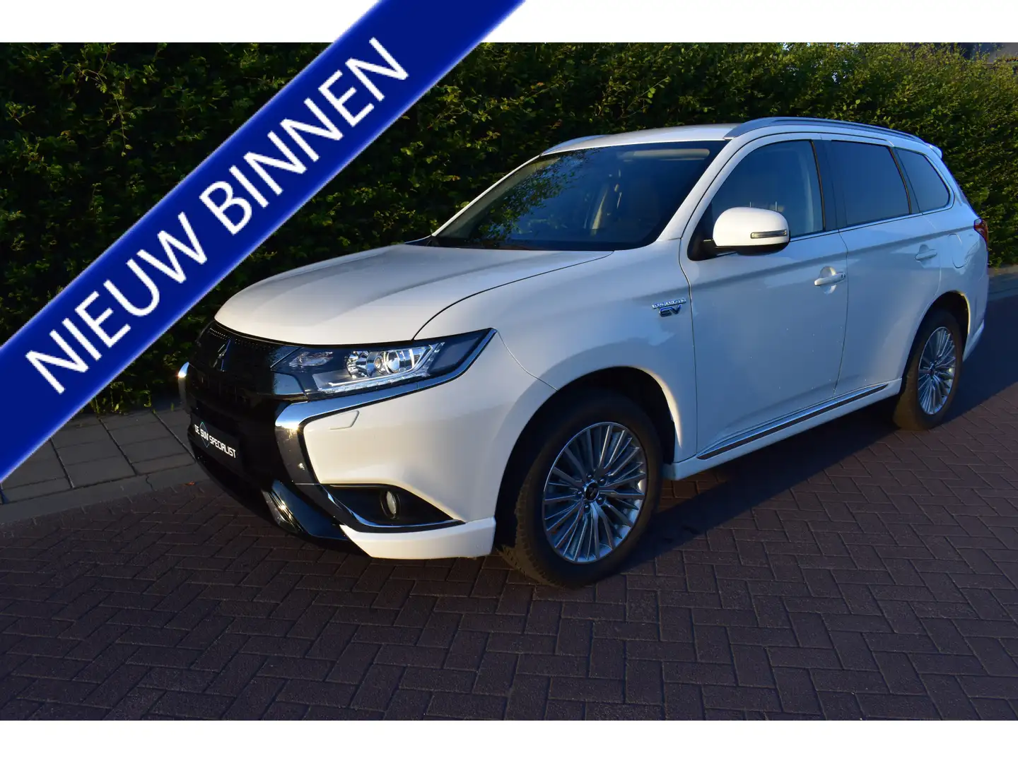 Mitsubishi Outlander 2.4 PHEV Intense '20 AUT, NIEUWSTAAT! Bianco - 1