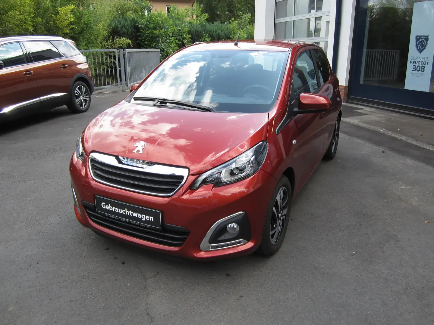 Peugeot 108 Allure 72 5-Türer Roşu - 2