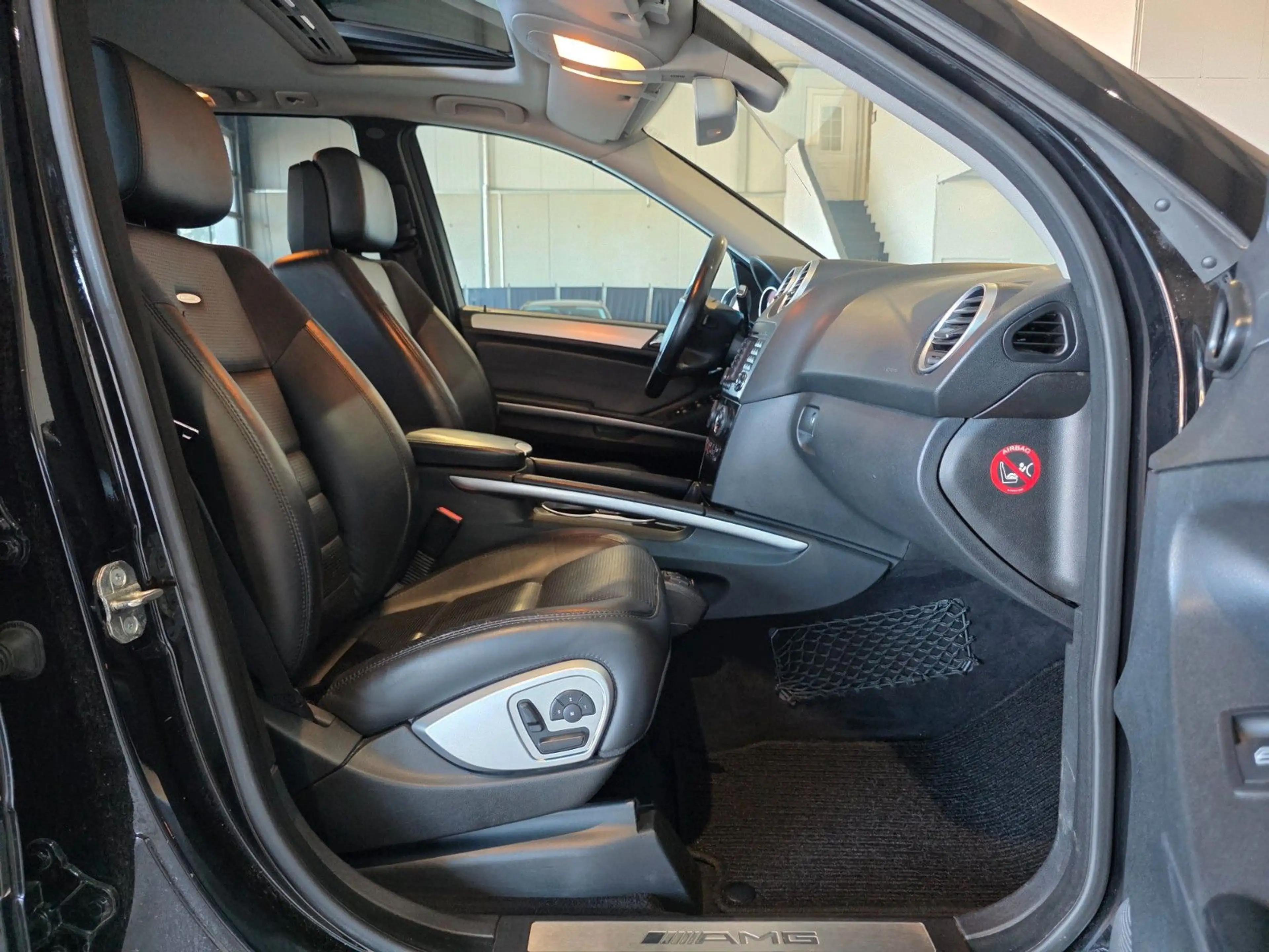 Mercedes-Benz ML 63 AMG ML 63 V8 AMG 4Matic|MEMORY|TV|HARMAN/KARDON|RFK — photo 13
