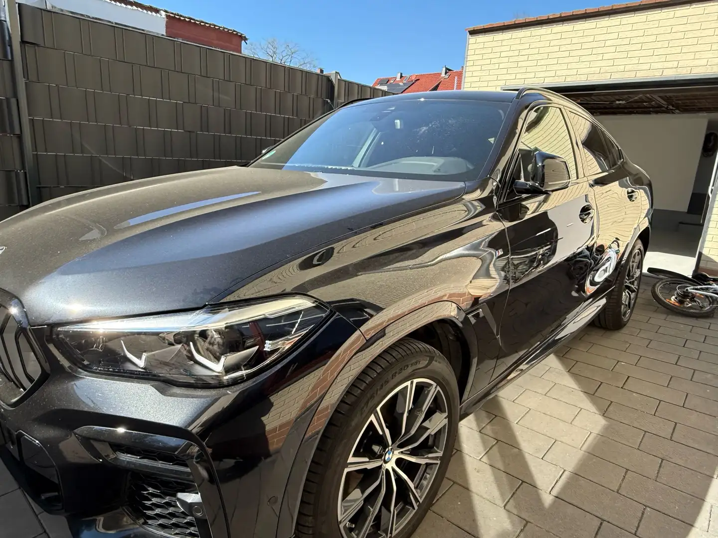 BMW X6 xDrive 30 d M Sport Schwarz - 1