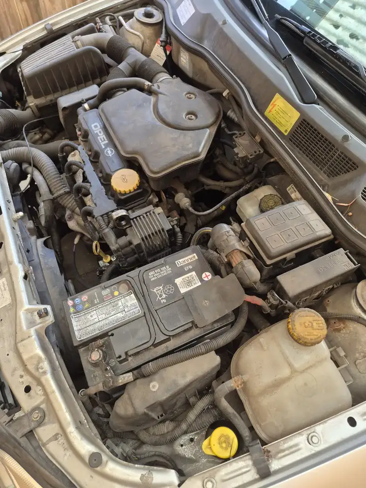 Opel Astra 1.6 Caravan, foto 7