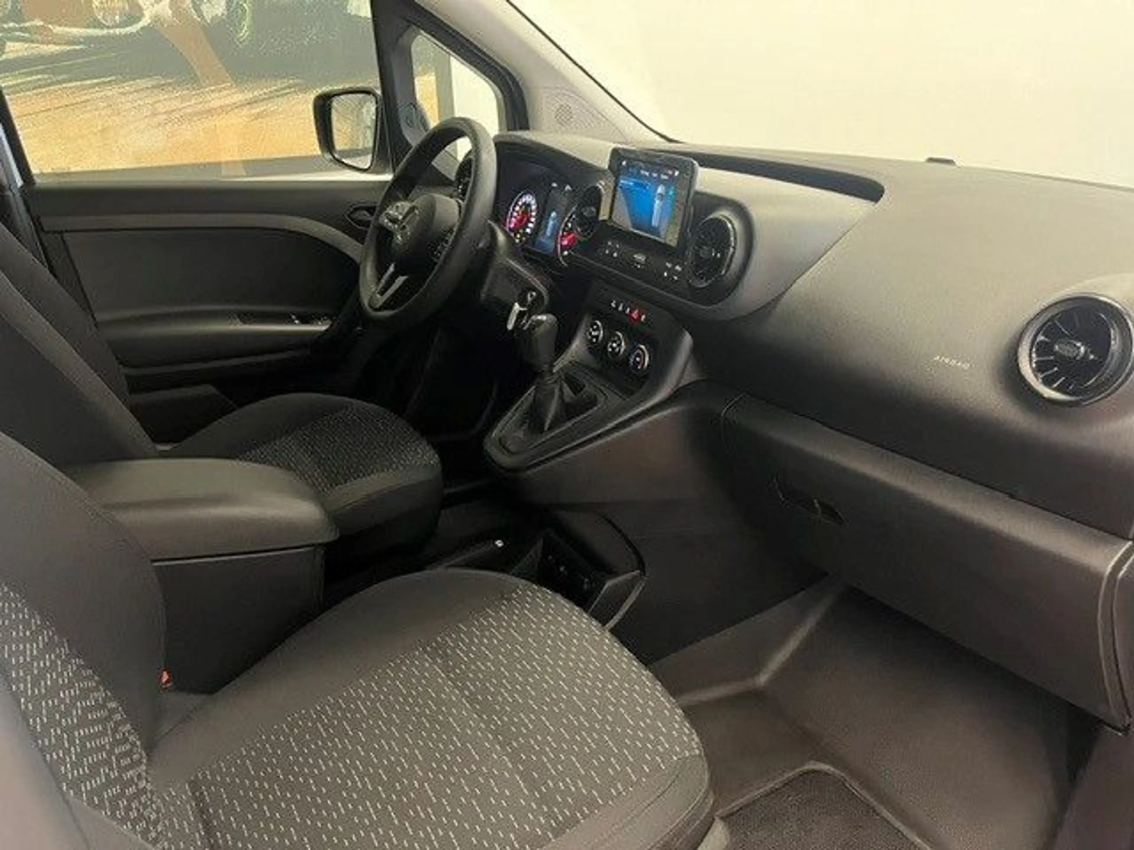Mercedes-Benz Citan Kasten Pro 110 CDI Navi MBUX — photo 4