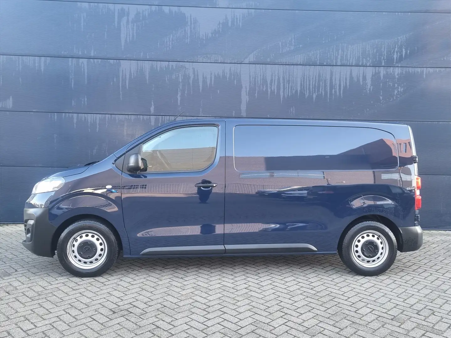 Opel Vivaro GB 1.5 Diesel L2H1 Edition | Parkeersensoren | Cru Blau - 2