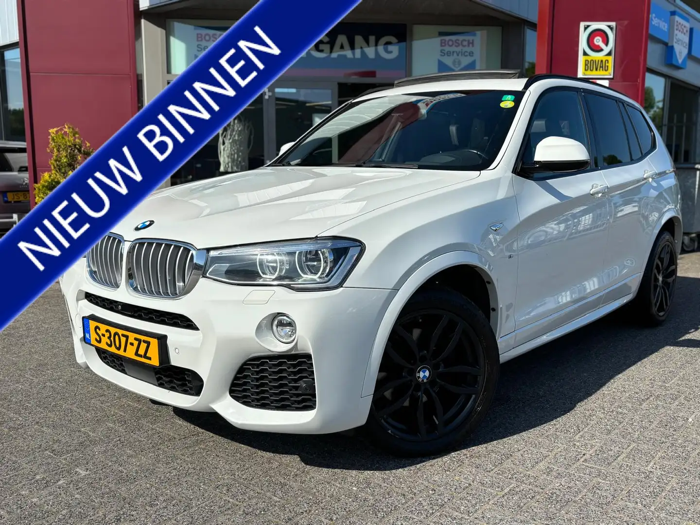 BMW X3 xDrive30d High Executive | HUD | Pano | TR HK 2400 Blanc - 1