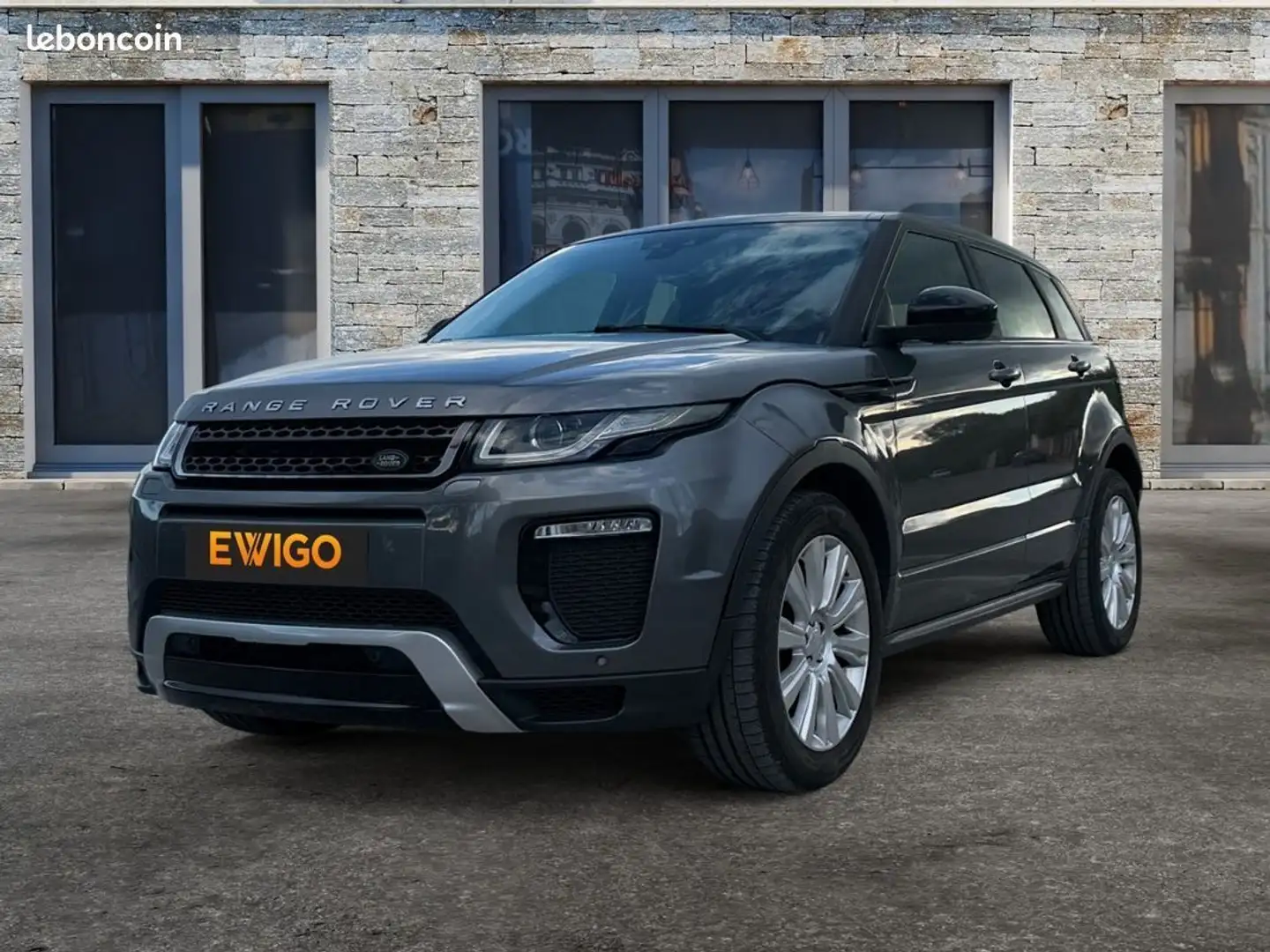Land Rover Range Rover Evoque Land 2.0 td4 150ch se mark iii 4wd bva turbo + chaine ok 1ere main cuir toit pano camera suivi complet Grijs - 1