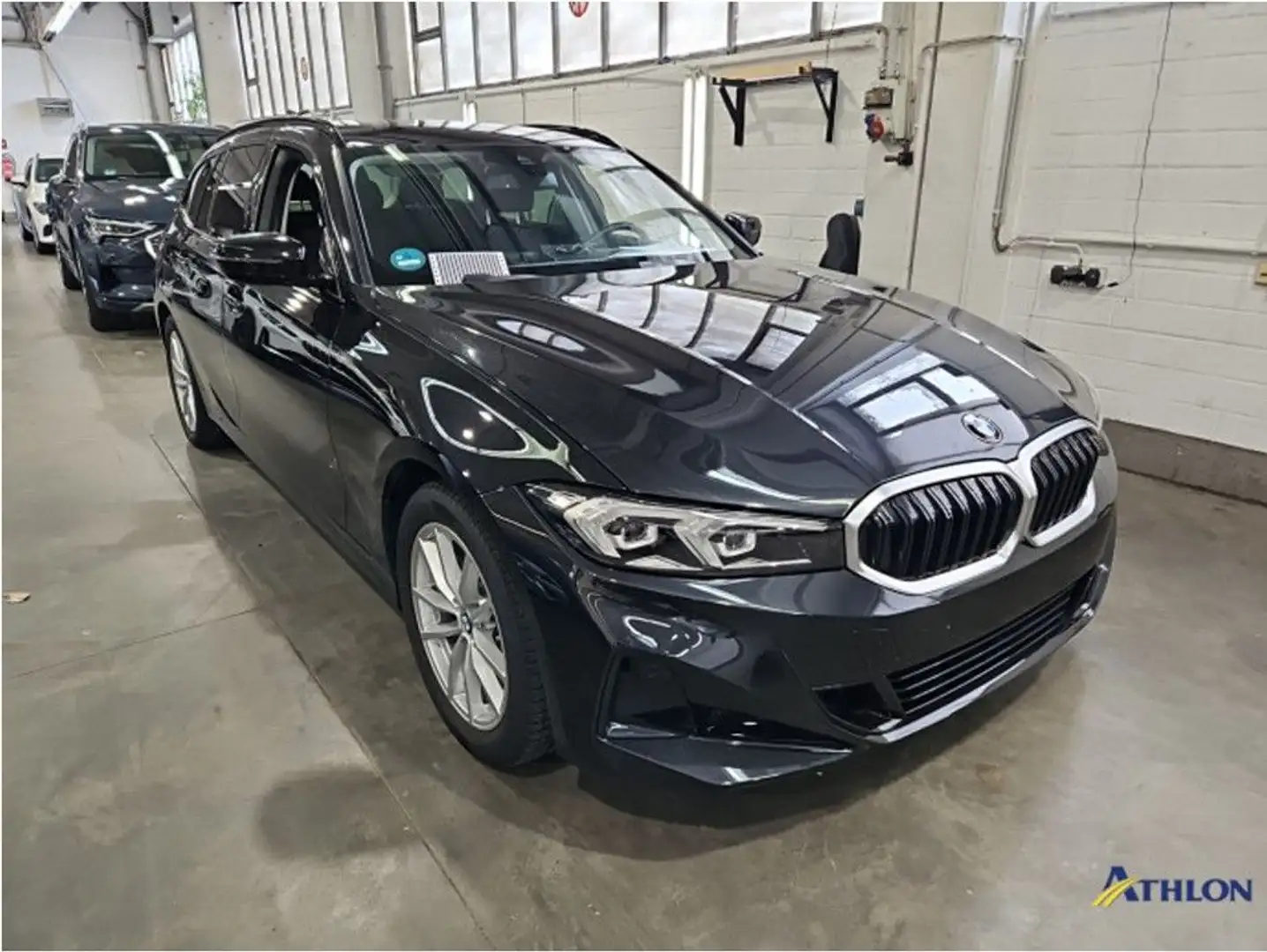 BMW 318 d Shadow-Line AHK+LED+ACC+KAM+EL.HECK+8-FACH Schwarz - 1