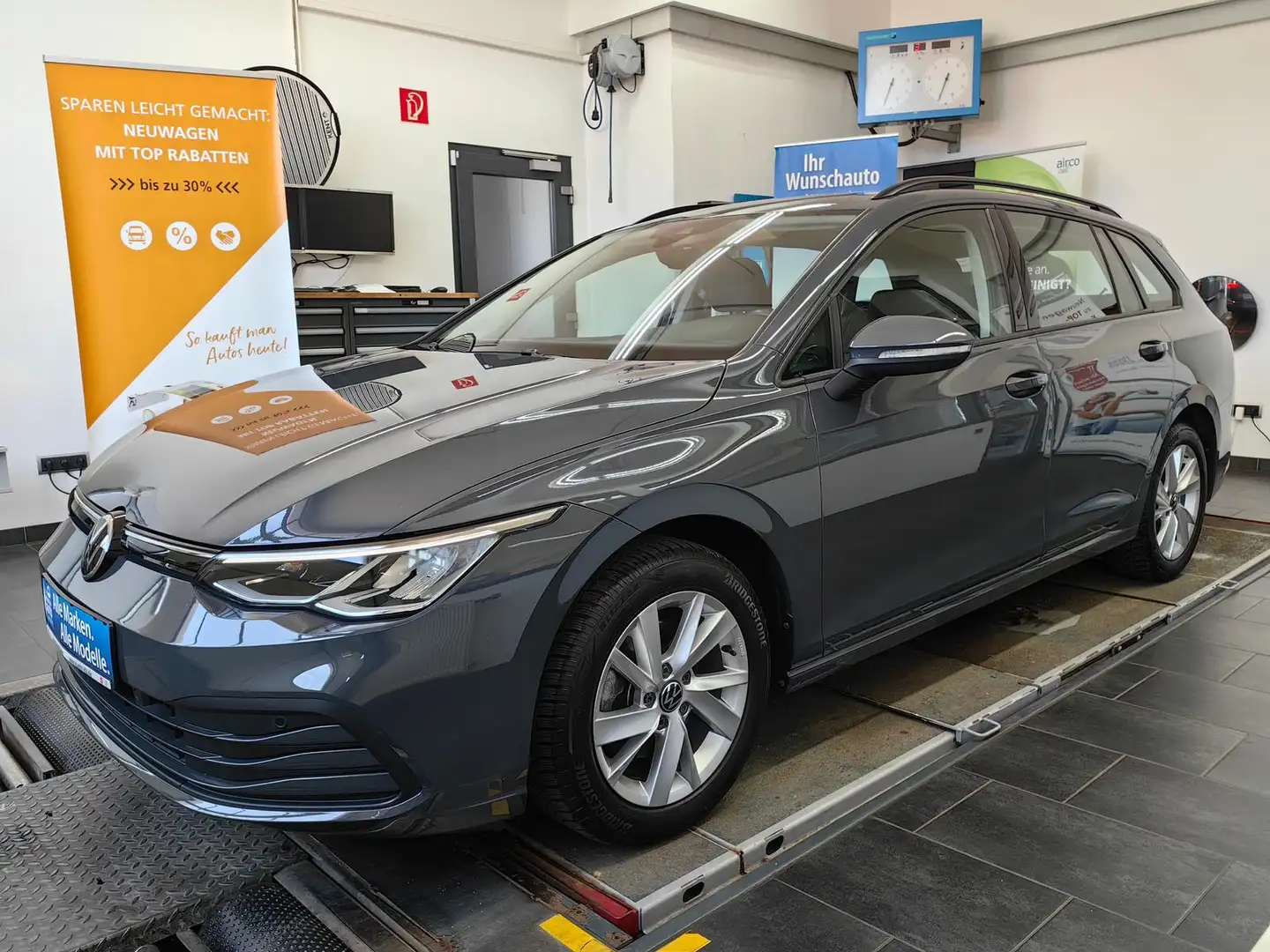 Volkswagen Golf 8 Life eTSI 1.0*ACC*AHK*NAV*Front+Rückf.Kamera Grigio - 2