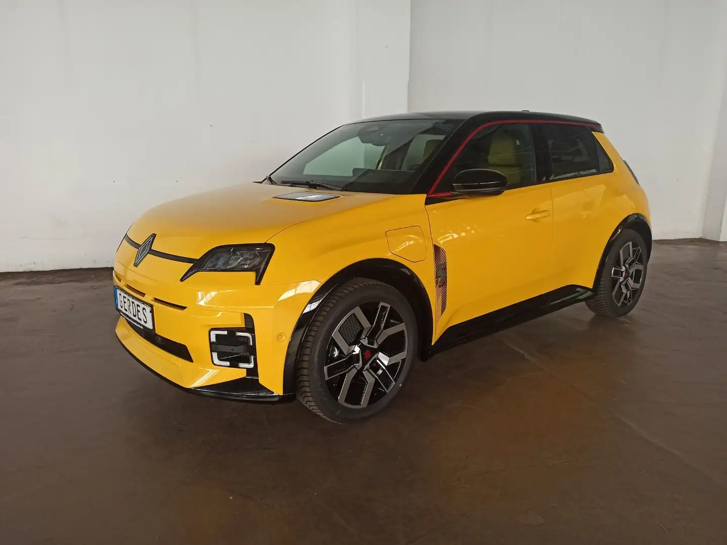 Renault R 5 Iconic Five 120 Urban Range Gelb - 2