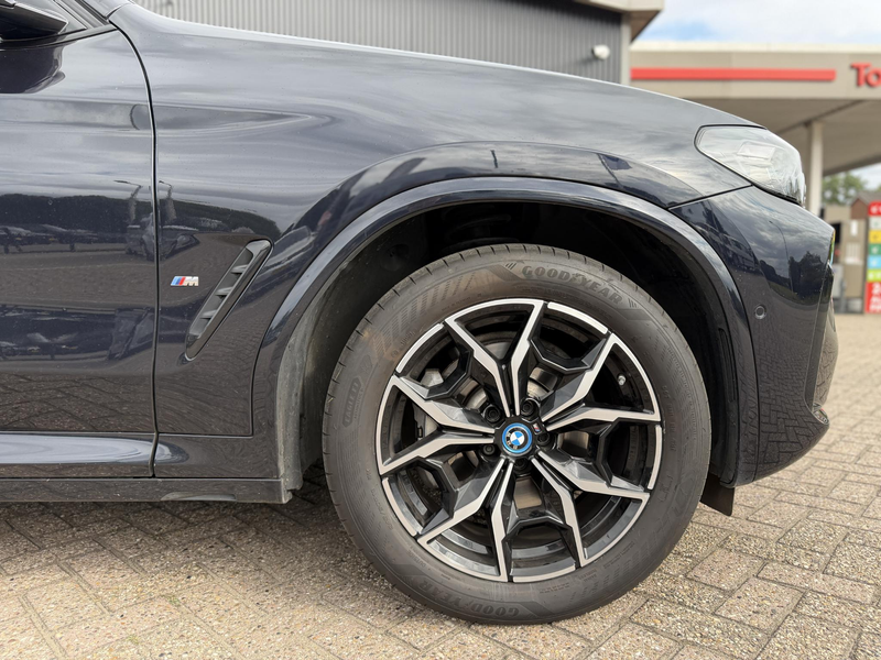 BMW X3 xDrive30e High Executive M-Sport 292pk | H&K | HUD — photo 10