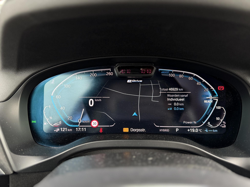 BMW X3 xDrive30e High Executive M-Sport 292pk | H&K | HUD — photo 19