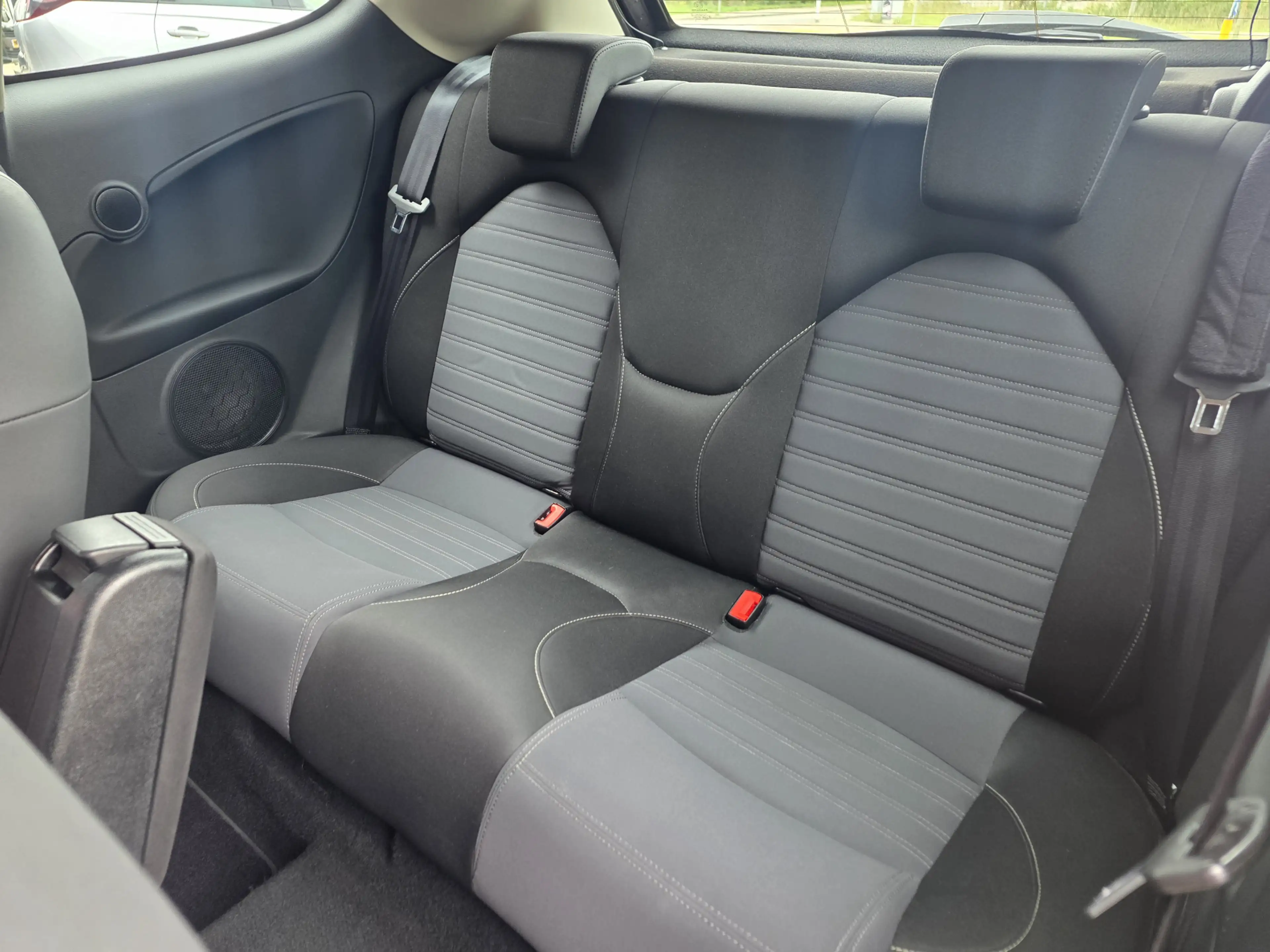 Alfa Romeo MiTo TwinAir Super | 18" velgen | Navigatie | Pack Velo — photo 12