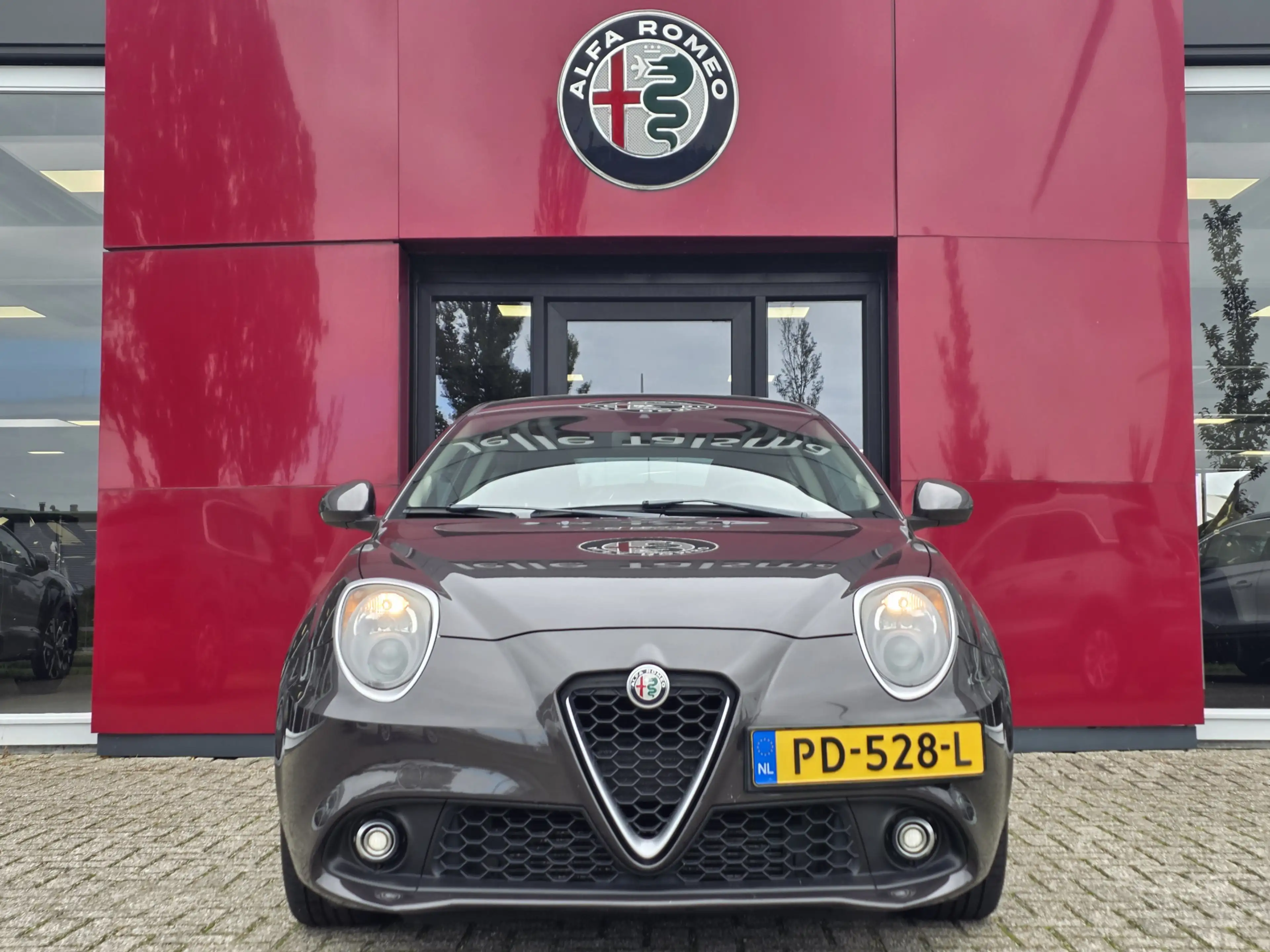 Alfa Romeo MiTo TwinAir Super | 18" velgen | Navigatie | Pack Velo — photo 2