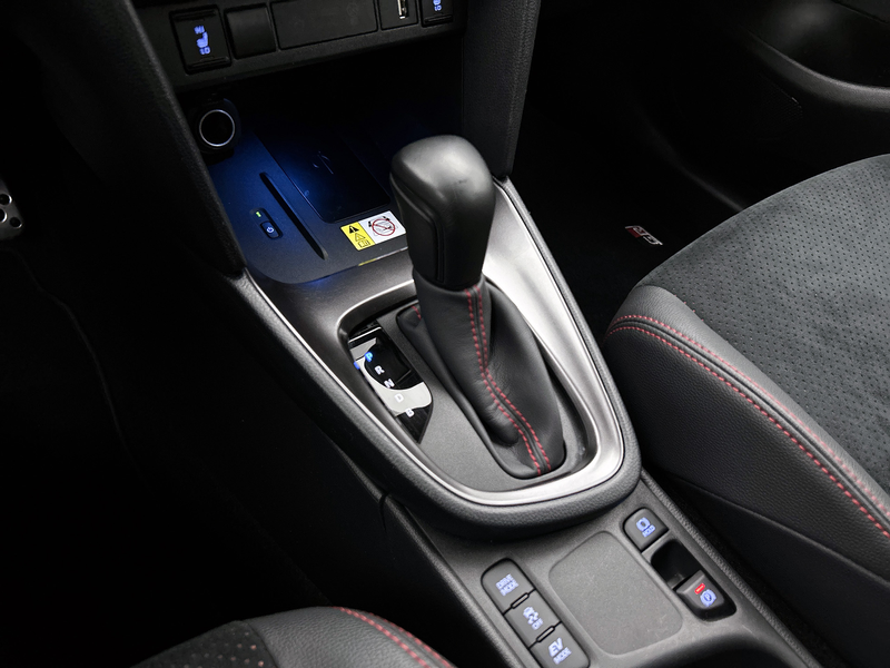 Toyota Yaris Cross 1.5 Hybrid GR Sport | BTW voertuig | Head-Up Displ — photo 13