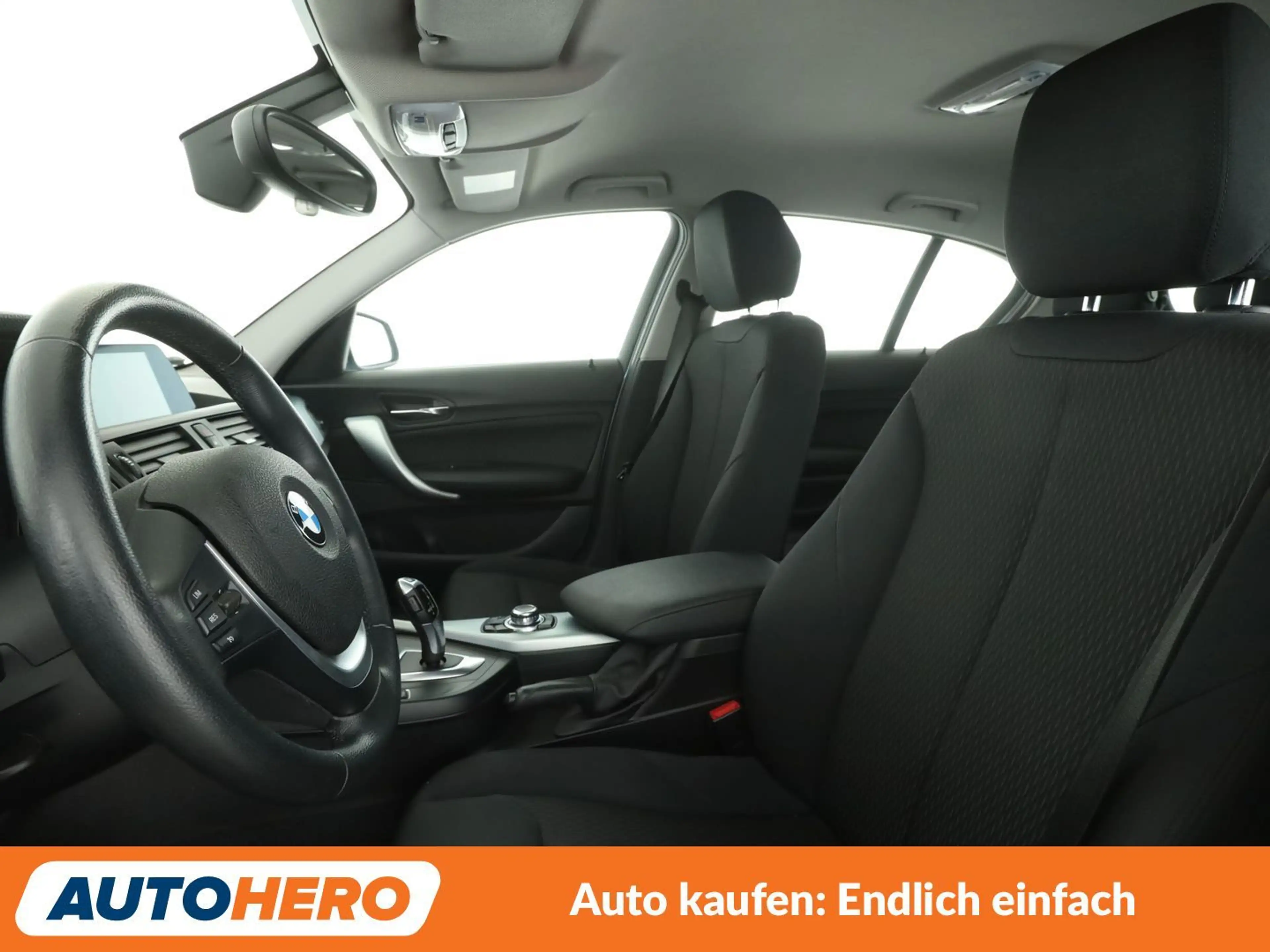 BMW 125 125i Aut.*NAVI*XENON*TEMPO*PDC*KLIMA*SHZ*ALU* — photo 10