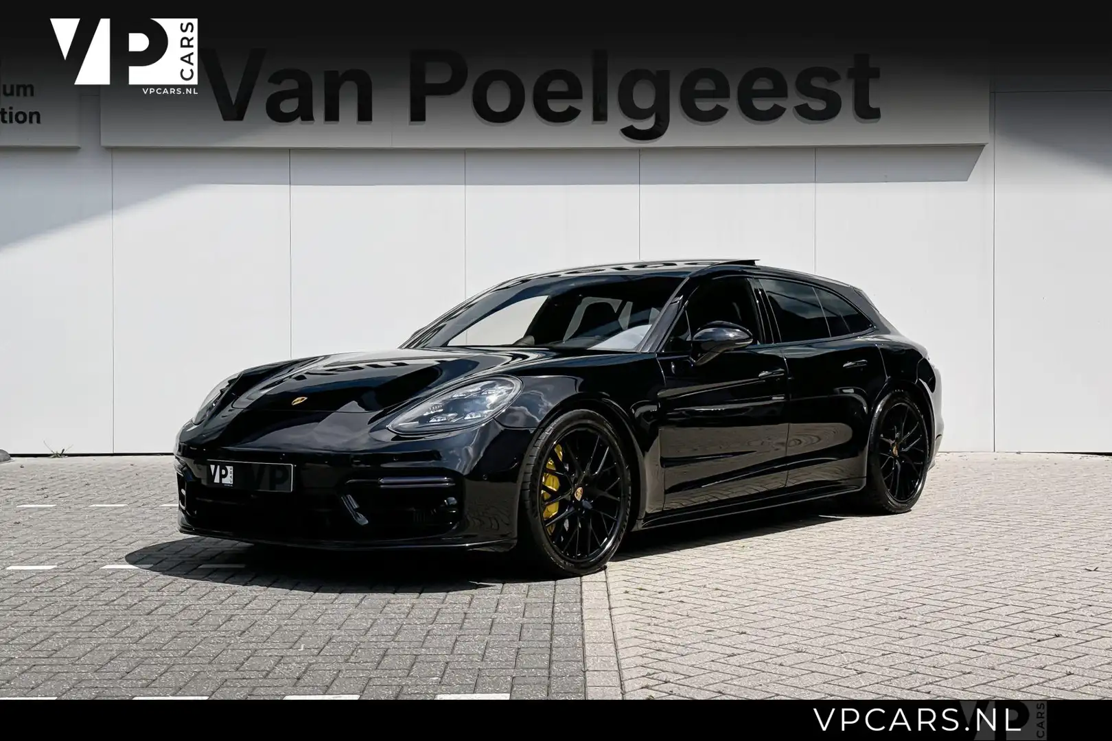 Porsche Panamera Sport Turismo 4.0 Turbo S E-Hybrid Zwart - 1