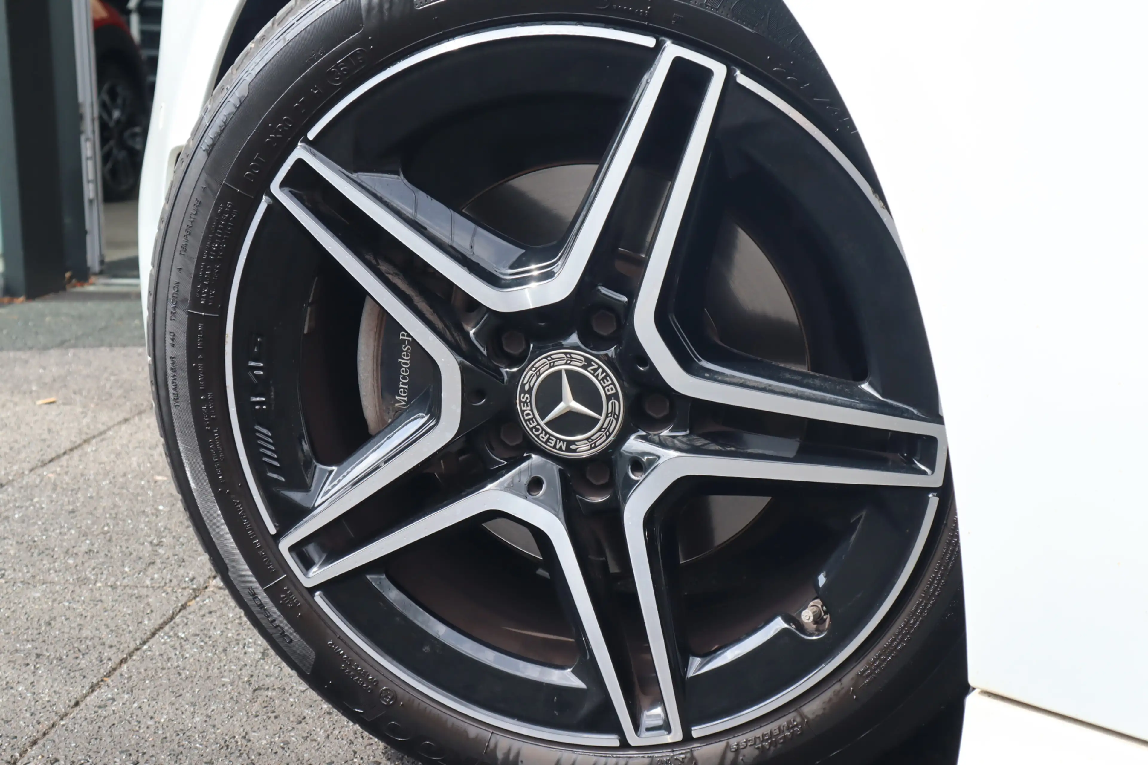 Mercedes-Benz A 200 AMG Pano Sfeerverlichting Burmester Camera Widescr — photo 23