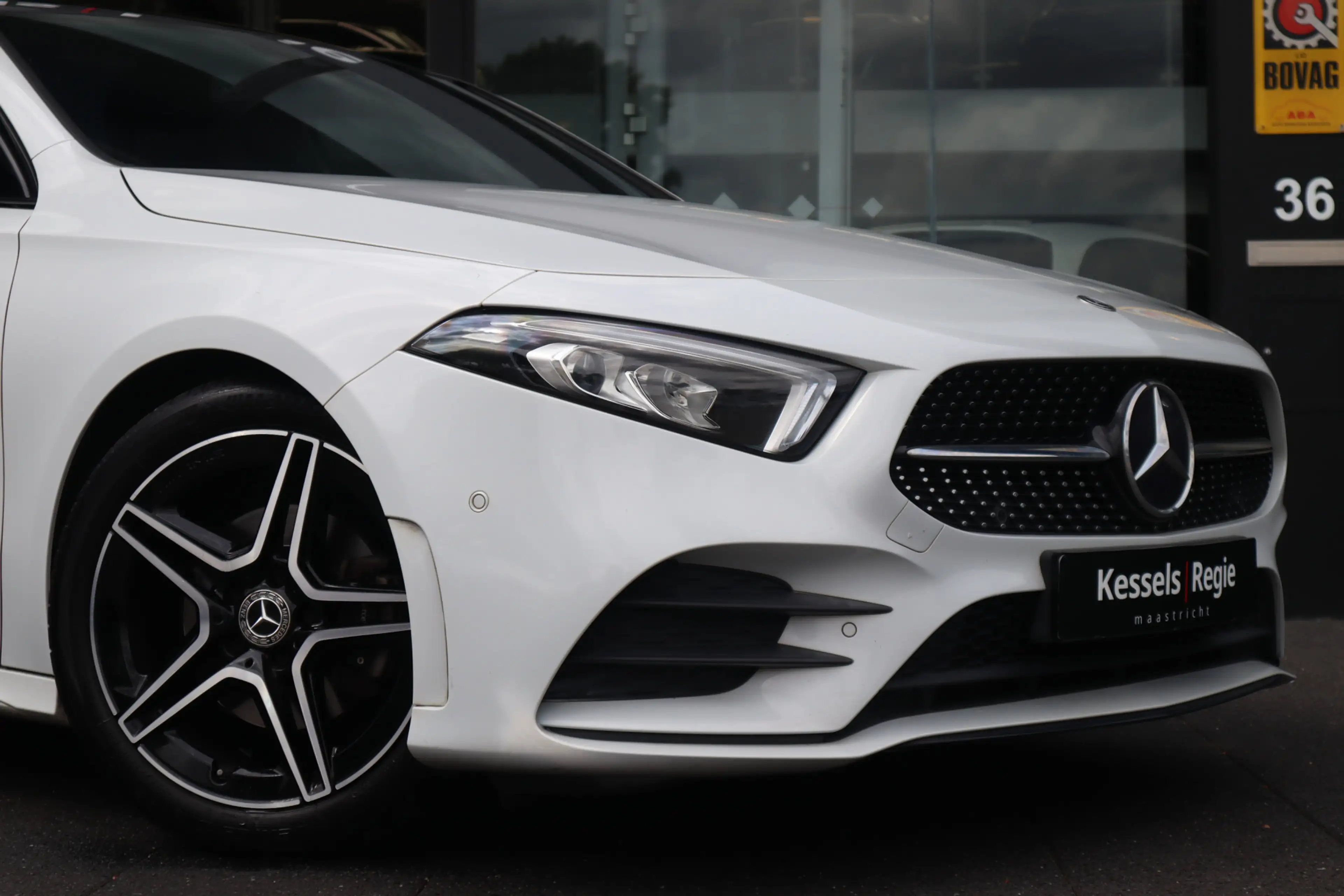 Mercedes-Benz A 200 AMG Pano Sfeerverlichting Burmester Camera Widescr — photo 22