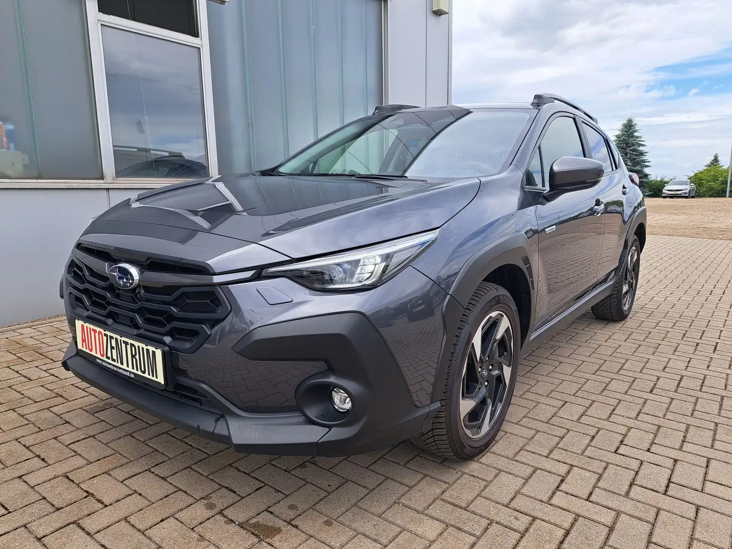 Subaru Crosstrek 2.0ie e-BOXER Active Lineartronic 4x4 Grau - 1