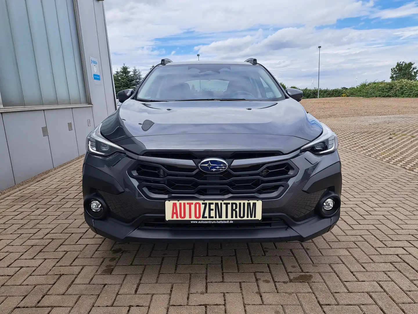 Subaru Crosstrek 2.0ie e-BOXER Active Lineartronic 4x4 Grau - 2