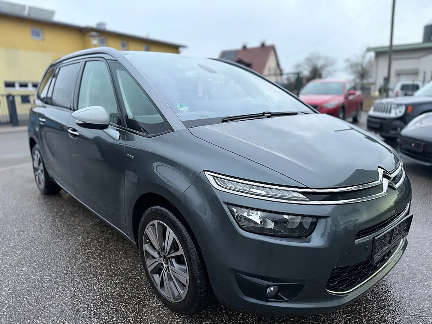 Citroen C4 Picasso Grau - 1