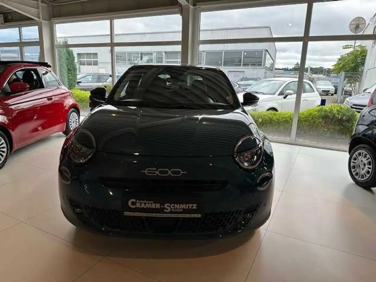 Fiat 600e La Prima Grün - 2