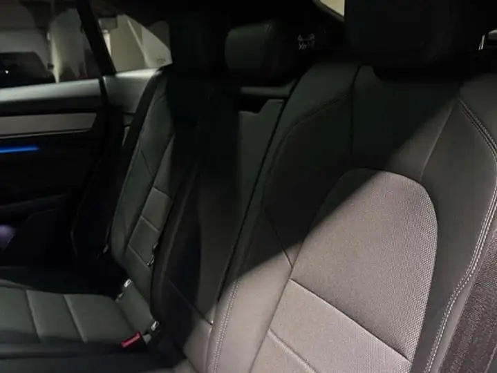 Porsche Macan 2024, foto 17