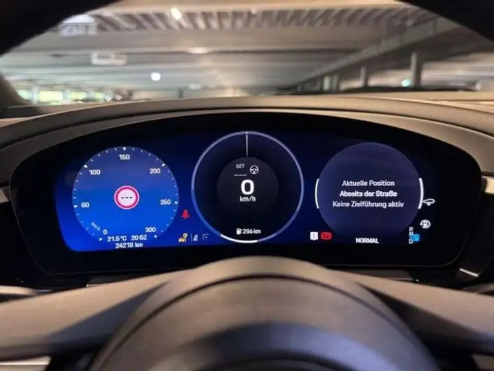 Porsche Macan 2024, foto 19