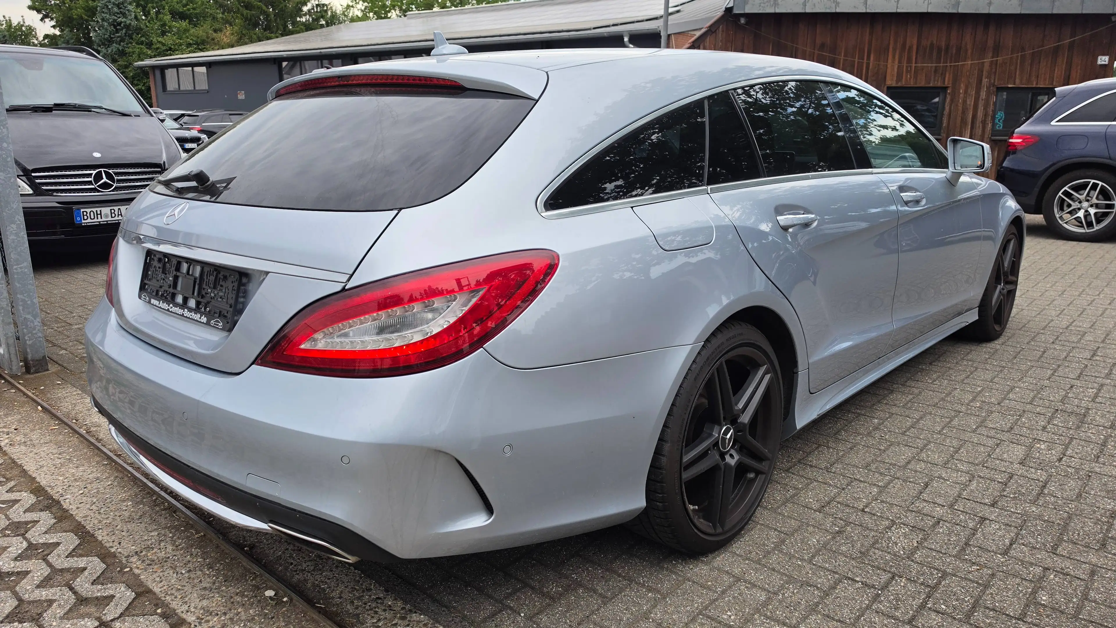Mercedes-Benz CLS 350 CLS 350 CDI Shooting Brake d 9G-TRONIC Final Edition AMG Paket — photo 10
