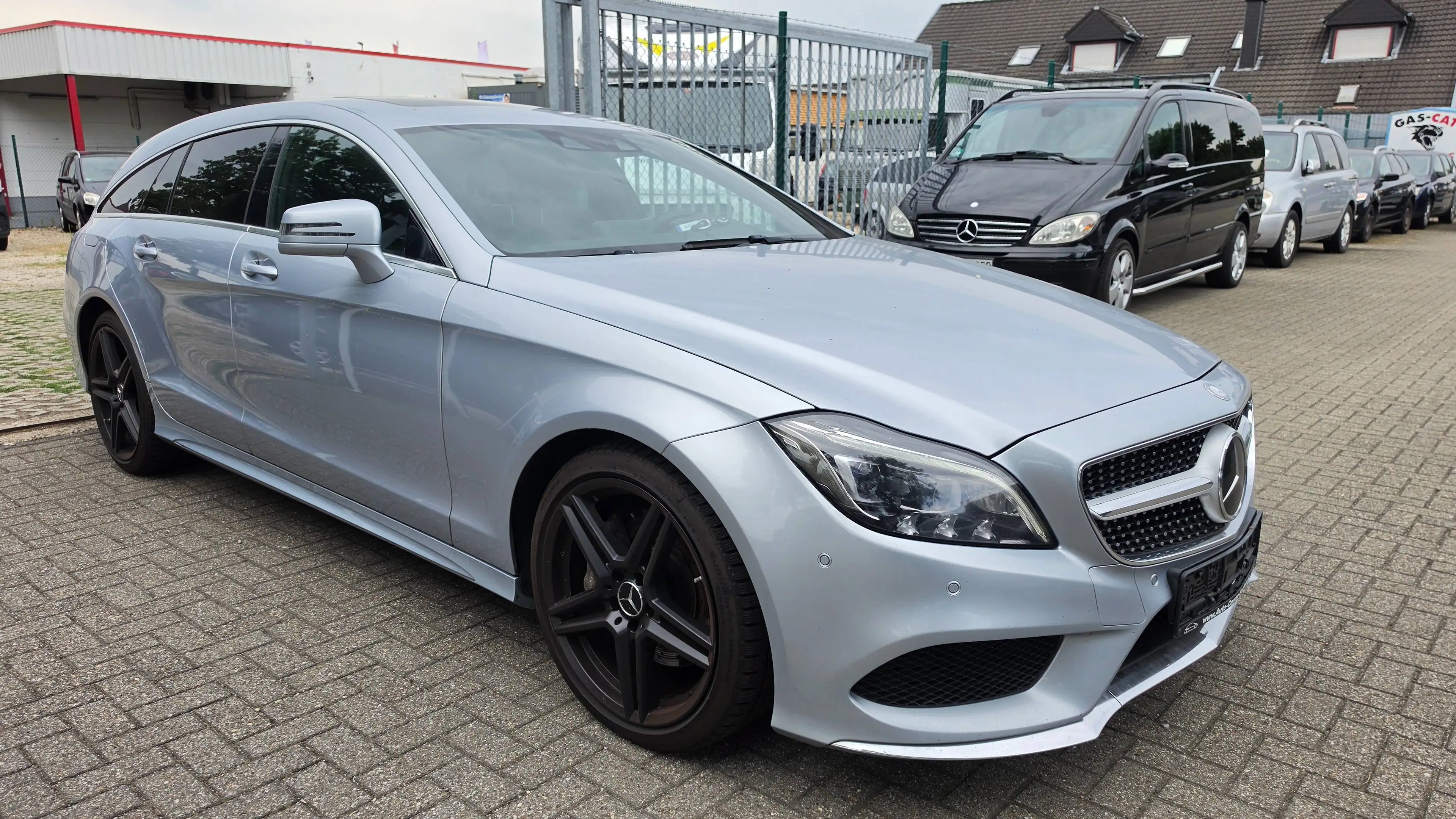 Mercedes-Benz CLS 350 CLS 350 CDI Shooting Brake d 9G-TRONIC Final Edition AMG Paket — photo 5