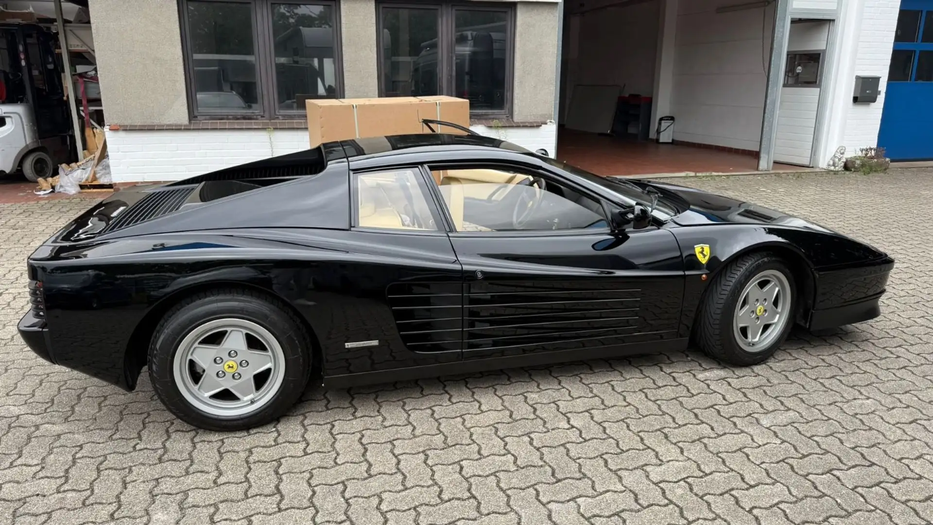 Ferrari Testarossa mit Kat (orig.Schweizer Auslieferung) Negru - 2