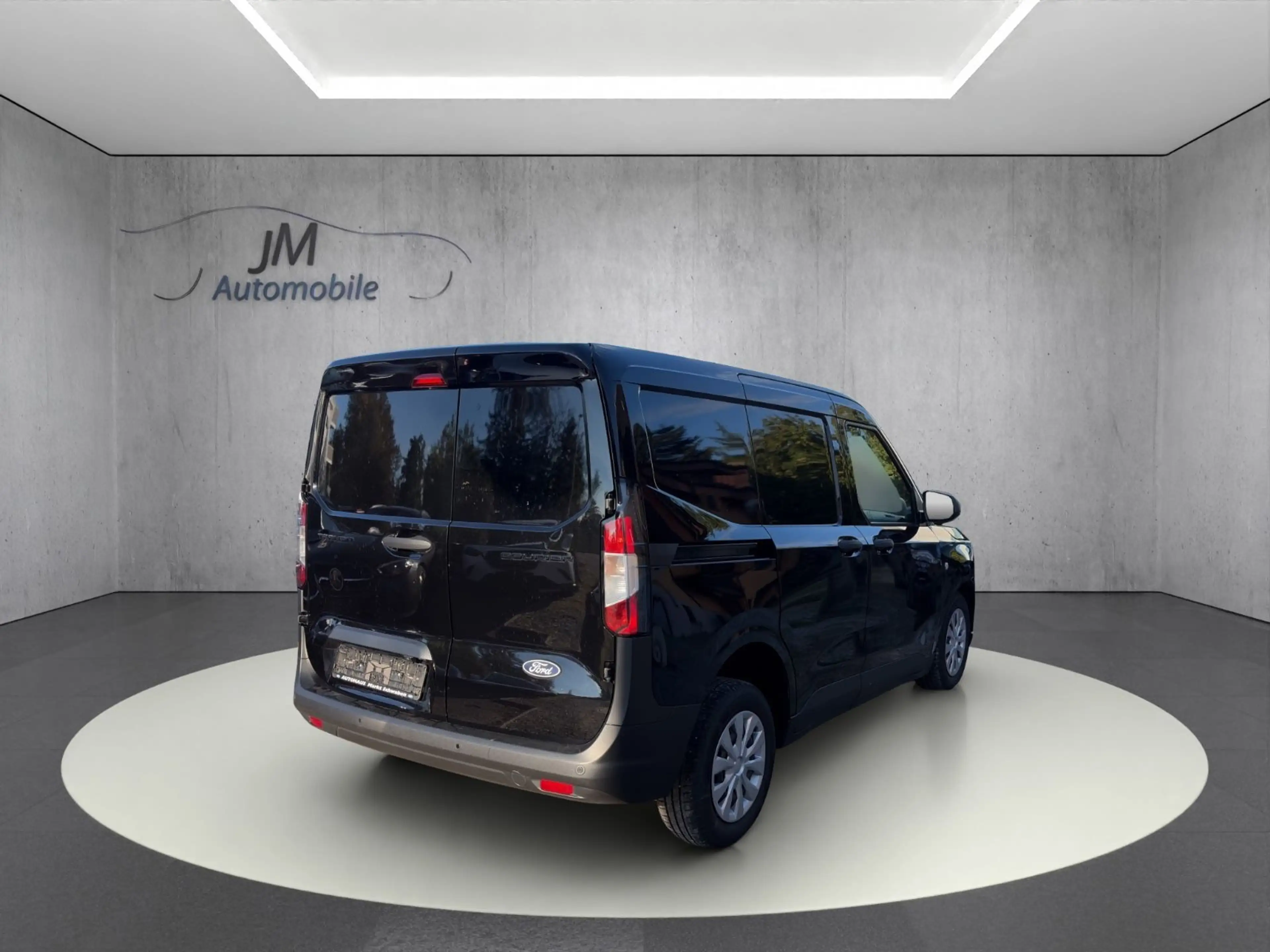 Ford Transit Courier Trend Klima — photo 8