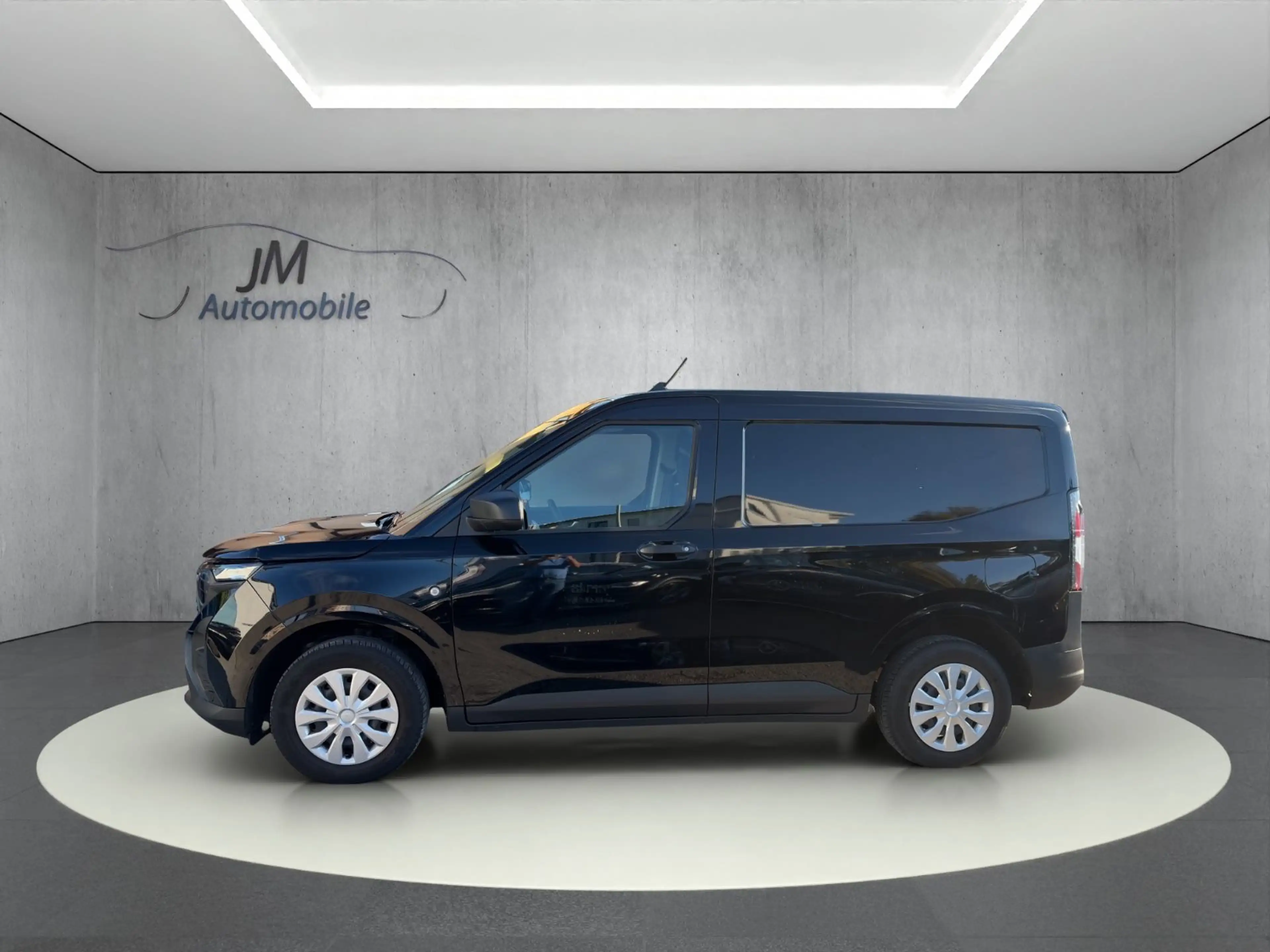 Ford Transit Courier Trend Klima — photo 2