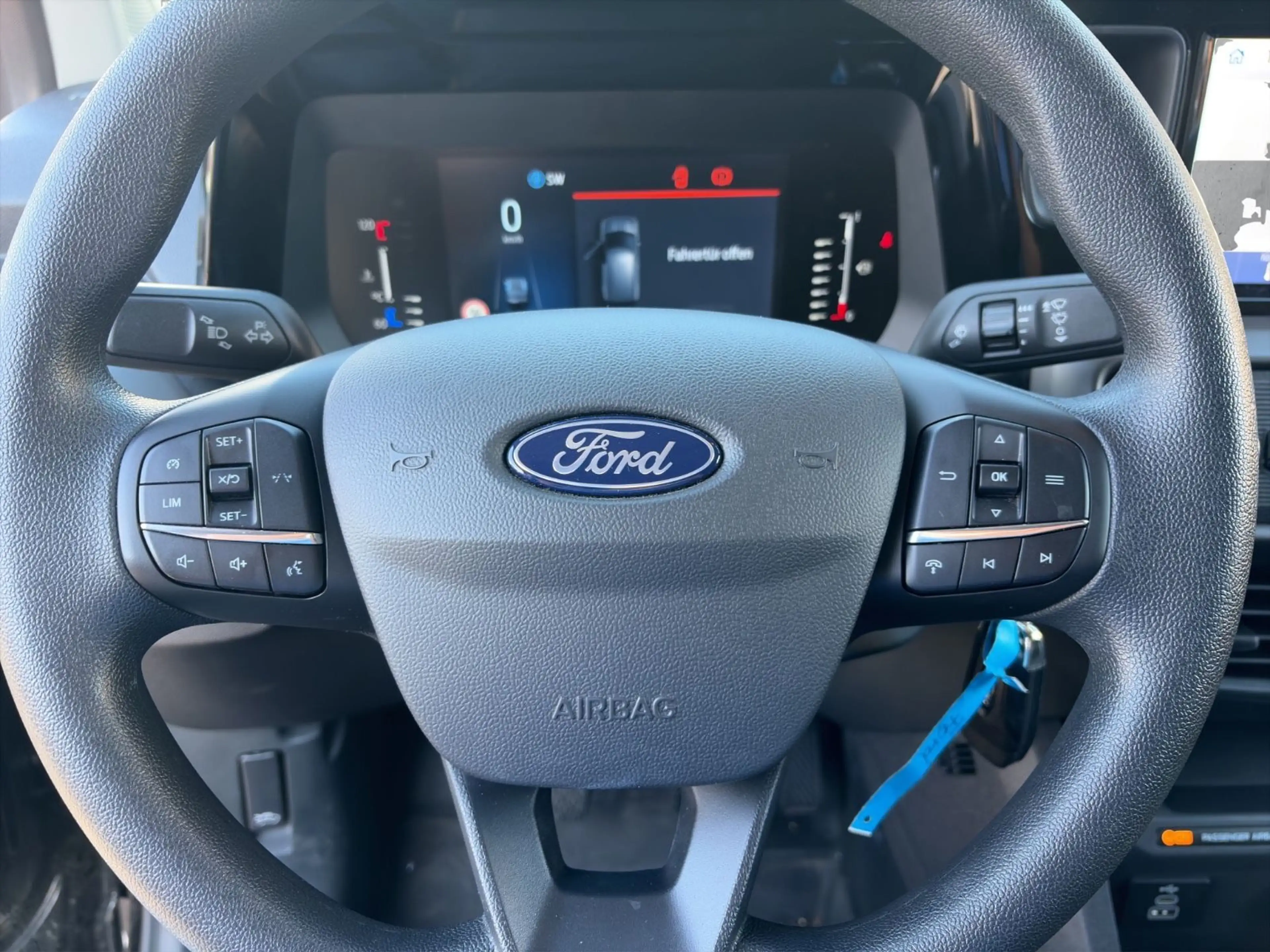 Ford Transit Courier Trend Klima — photo 10