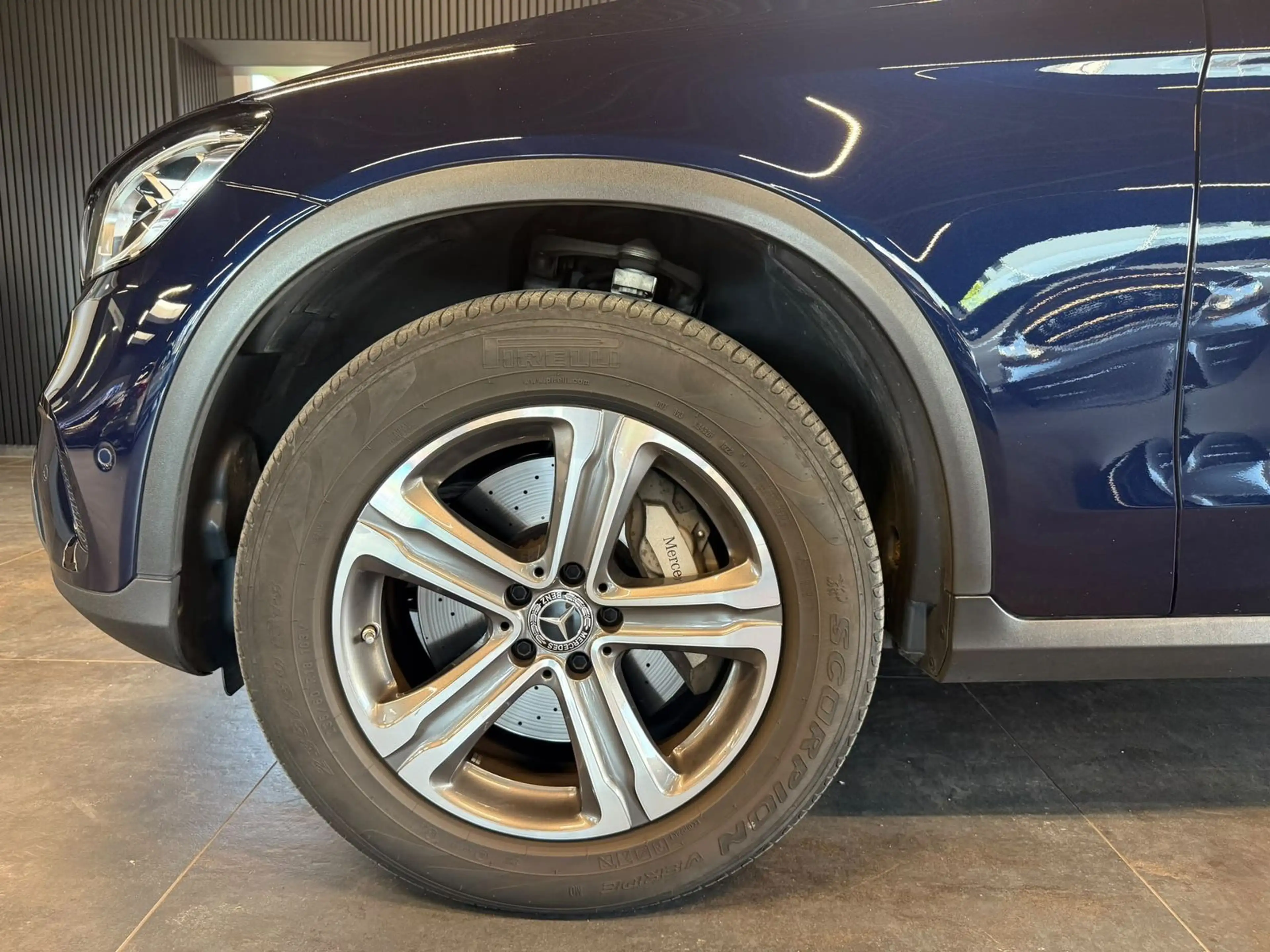Mercedes-Benz GLC 400 d 4Matic /AHK/PANO/HUD/MEMORY/DISTR/KEYL — photo 7