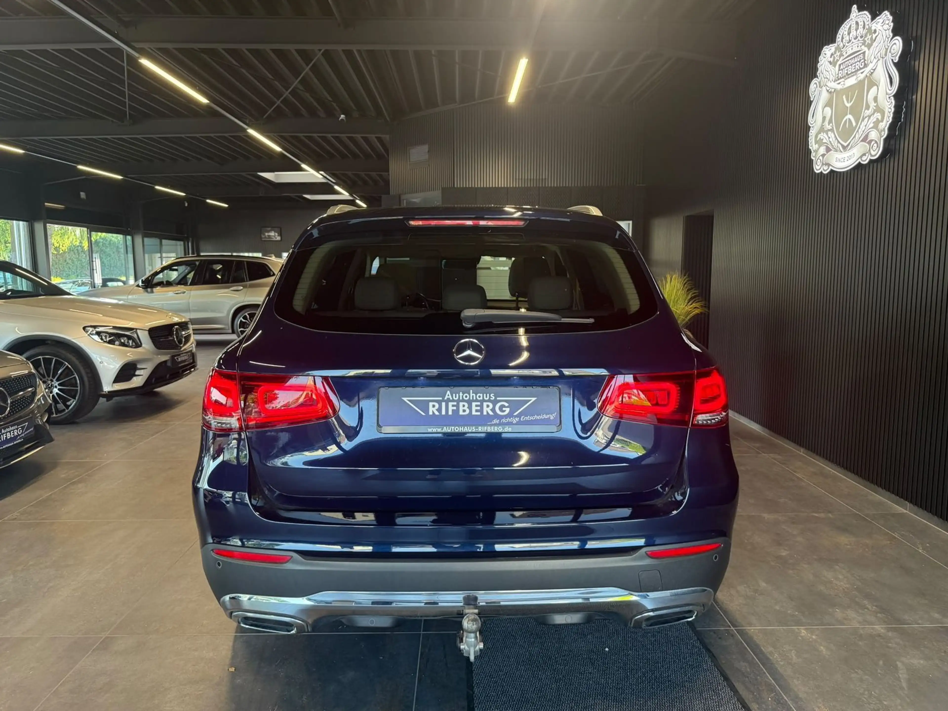 Mercedes-Benz GLC 400 d 4Matic /AHK/PANO/HUD/MEMORY/DISTR/KEYL — photo 4