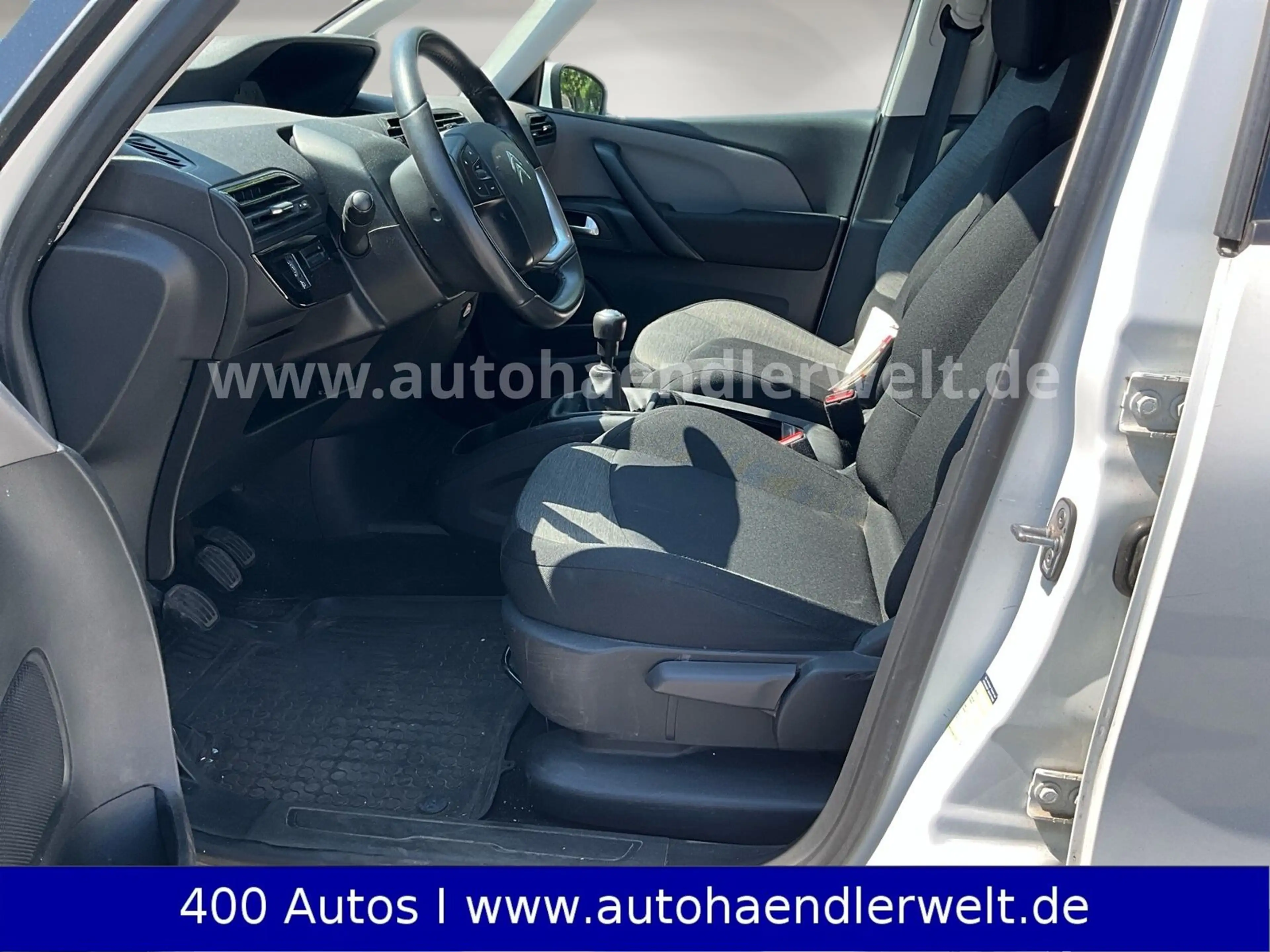 Citroen Grand C4 Picasso — photo 9