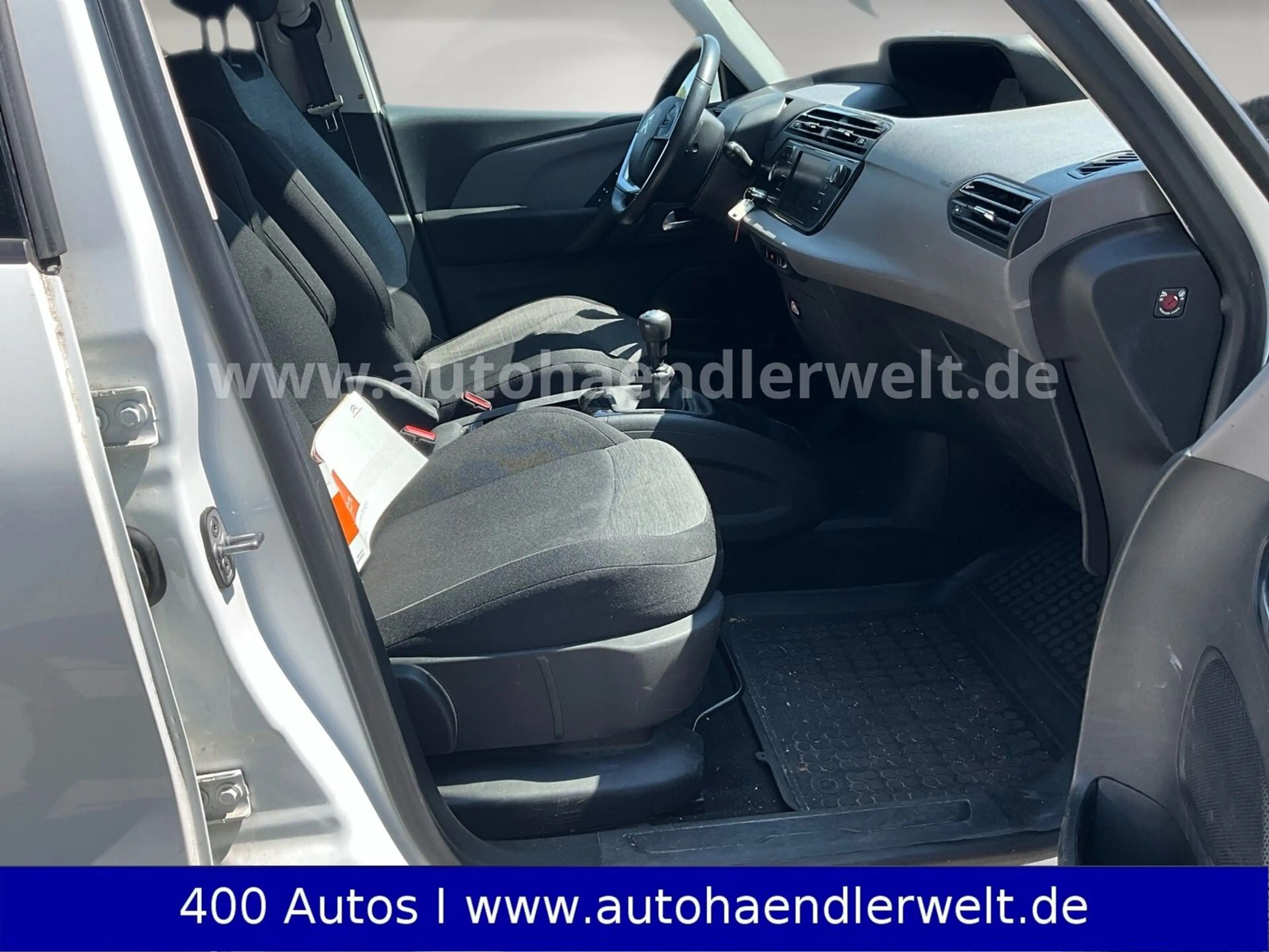 Citroen Grand C4 Picasso — photo 13
