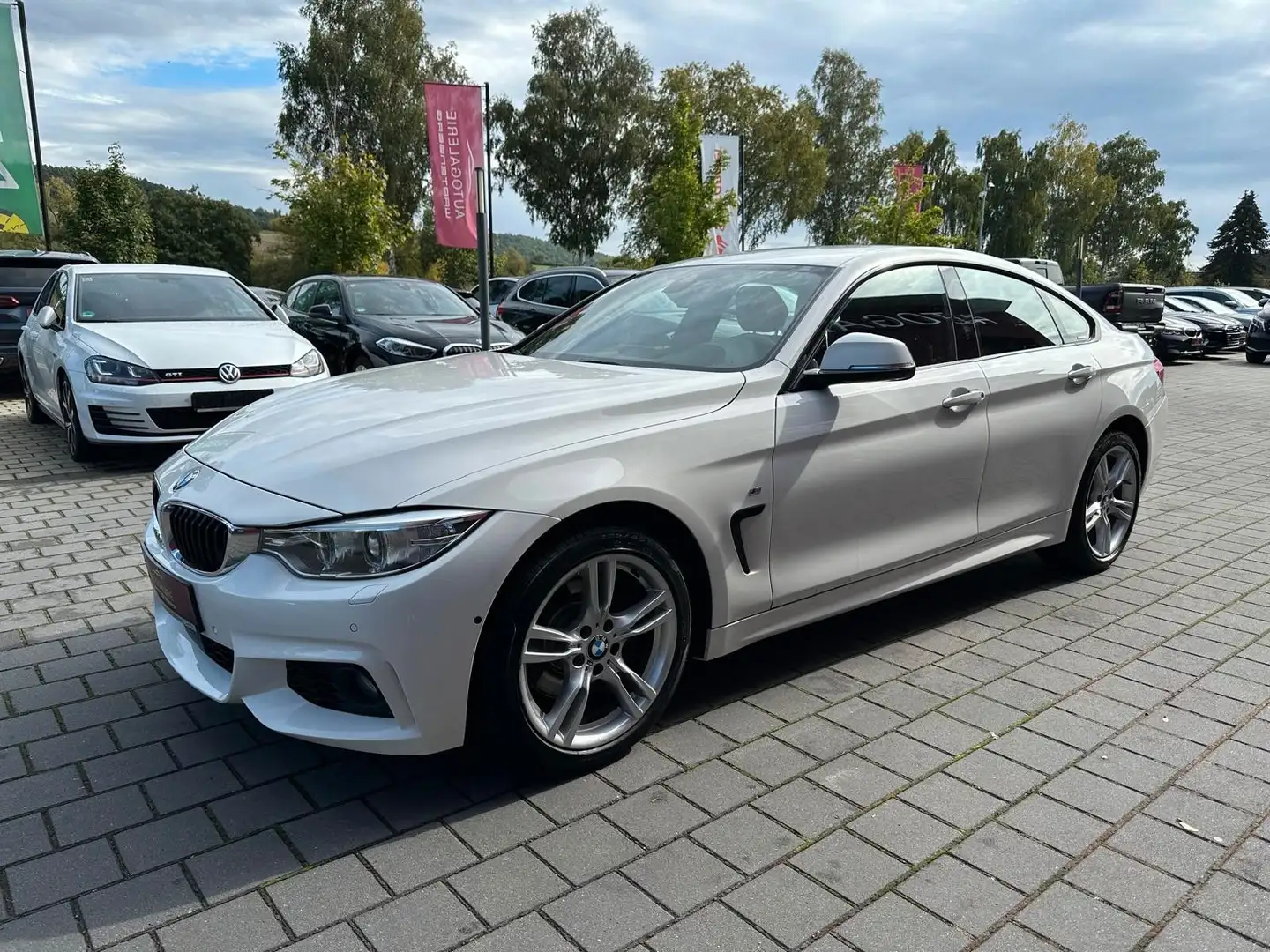 BMW 430 M Sport/AHK/ACC/MEMORY/ Weiß - 1