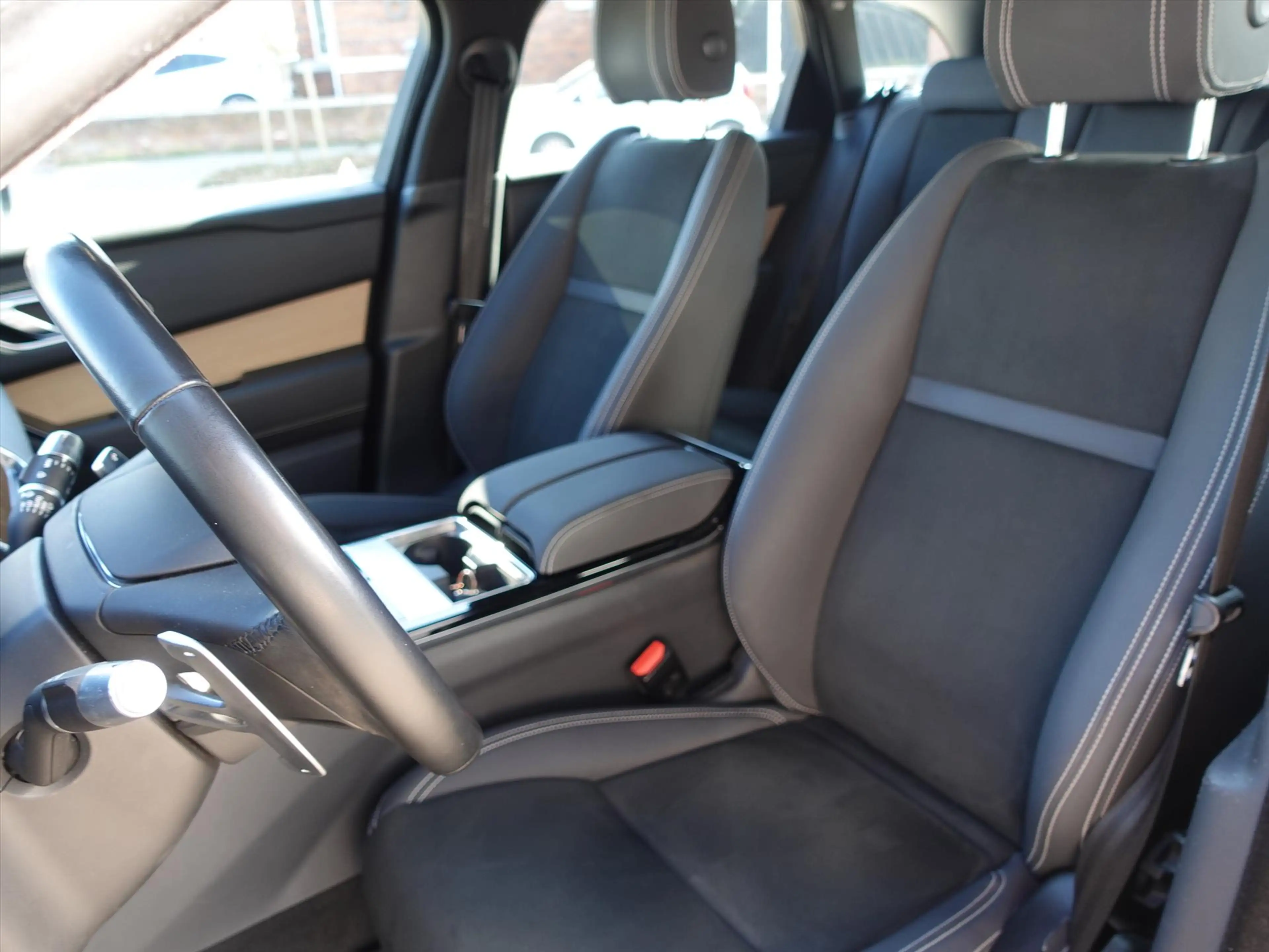 Land Rover Range Rover Velar P400 400pk AWD R-Dynamic SE 1E EIGENAAR/SOH 92%TRE — photo 11