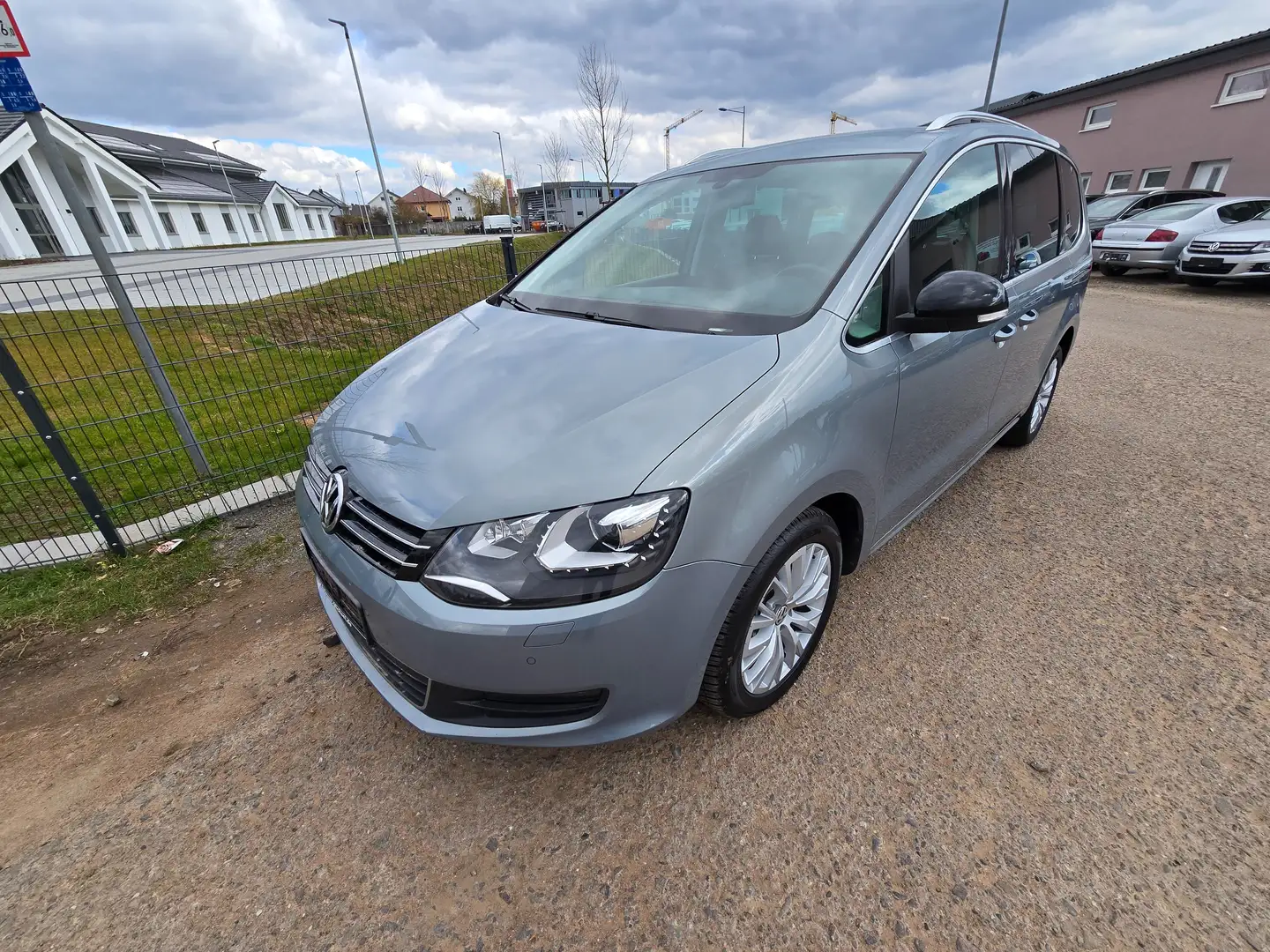 Volkswagen Sharan Style BMT Grigio - 2
