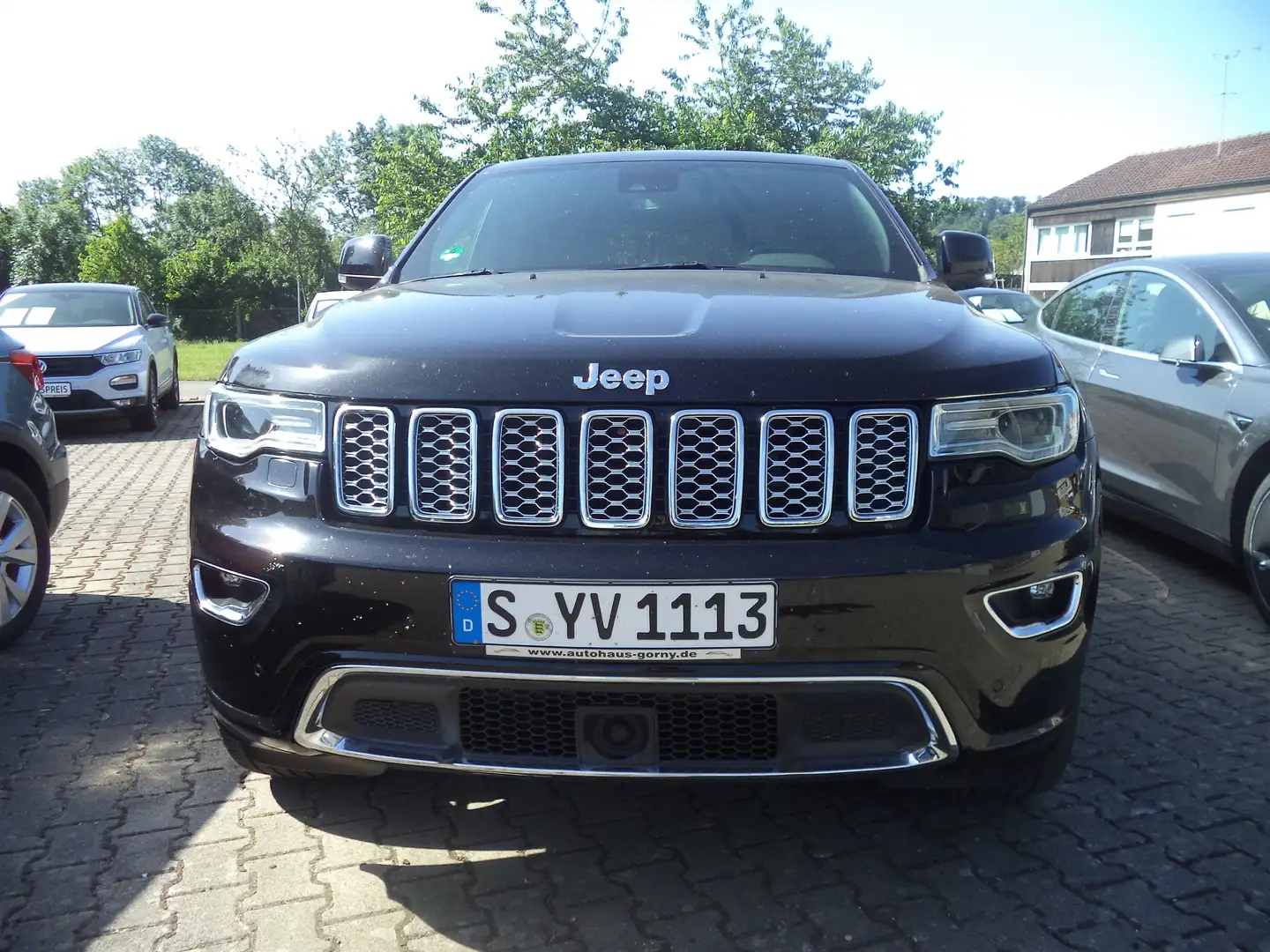 Jeep Grand Cherokee Overland Sportsitze LED AHK Klima Sound - System Schwarz - 2