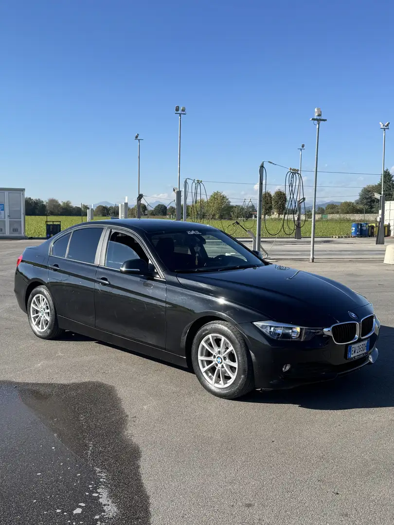 BMW 318 318d Business auto - 1