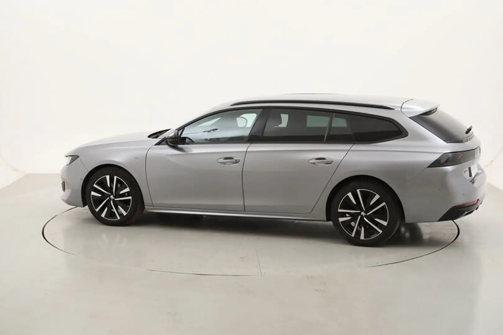 Peugeot 508 SW GT EAT8 1.5 Diesel 131CV Grigio - 2