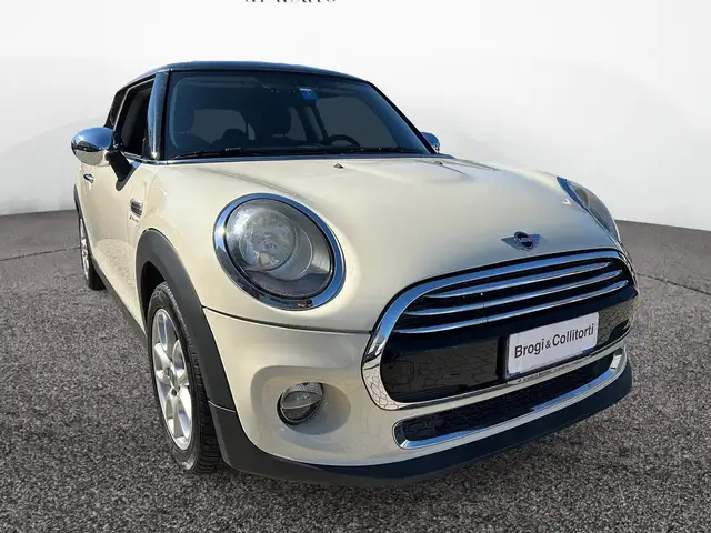 MINI Cooper D Mini 1.5 Cooper D 115cv autom
