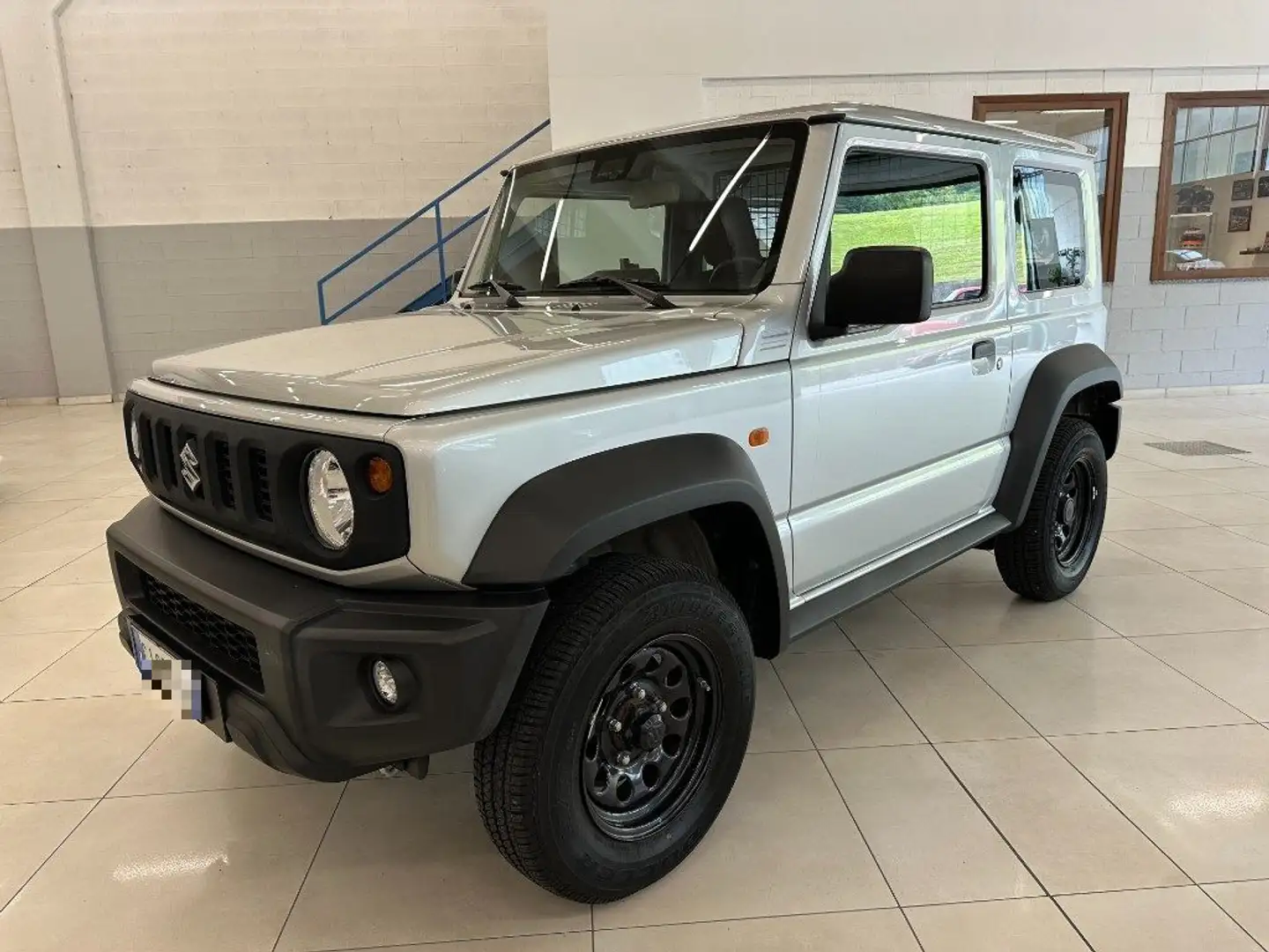 Suzuki Jimny 1.5 5MT PRO (N1) Silber - 1