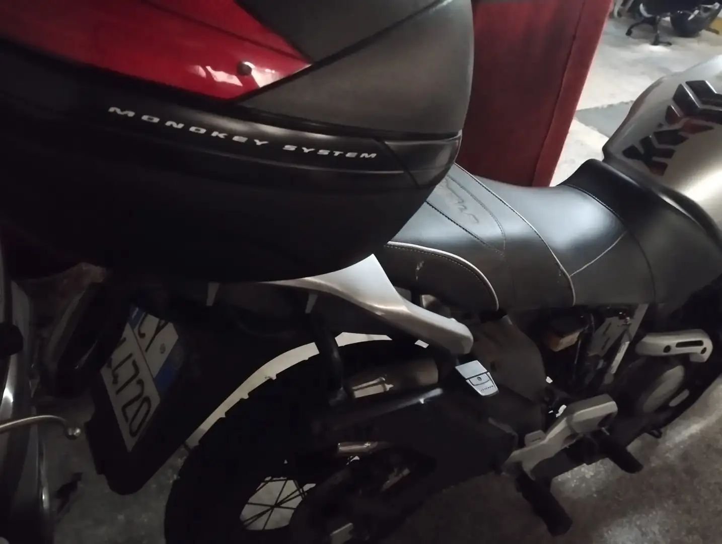 Honda Transalp XL 650V Stříbrná - 2