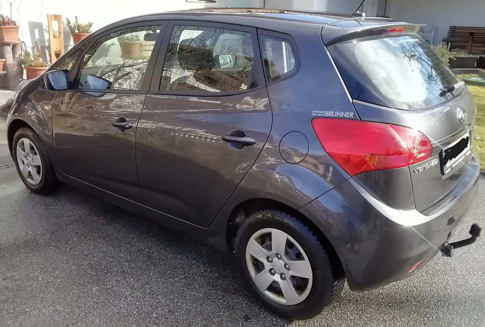 Kia Venga 1,4+CRDi+Team+Austria+Edition+Titan Grau - 2