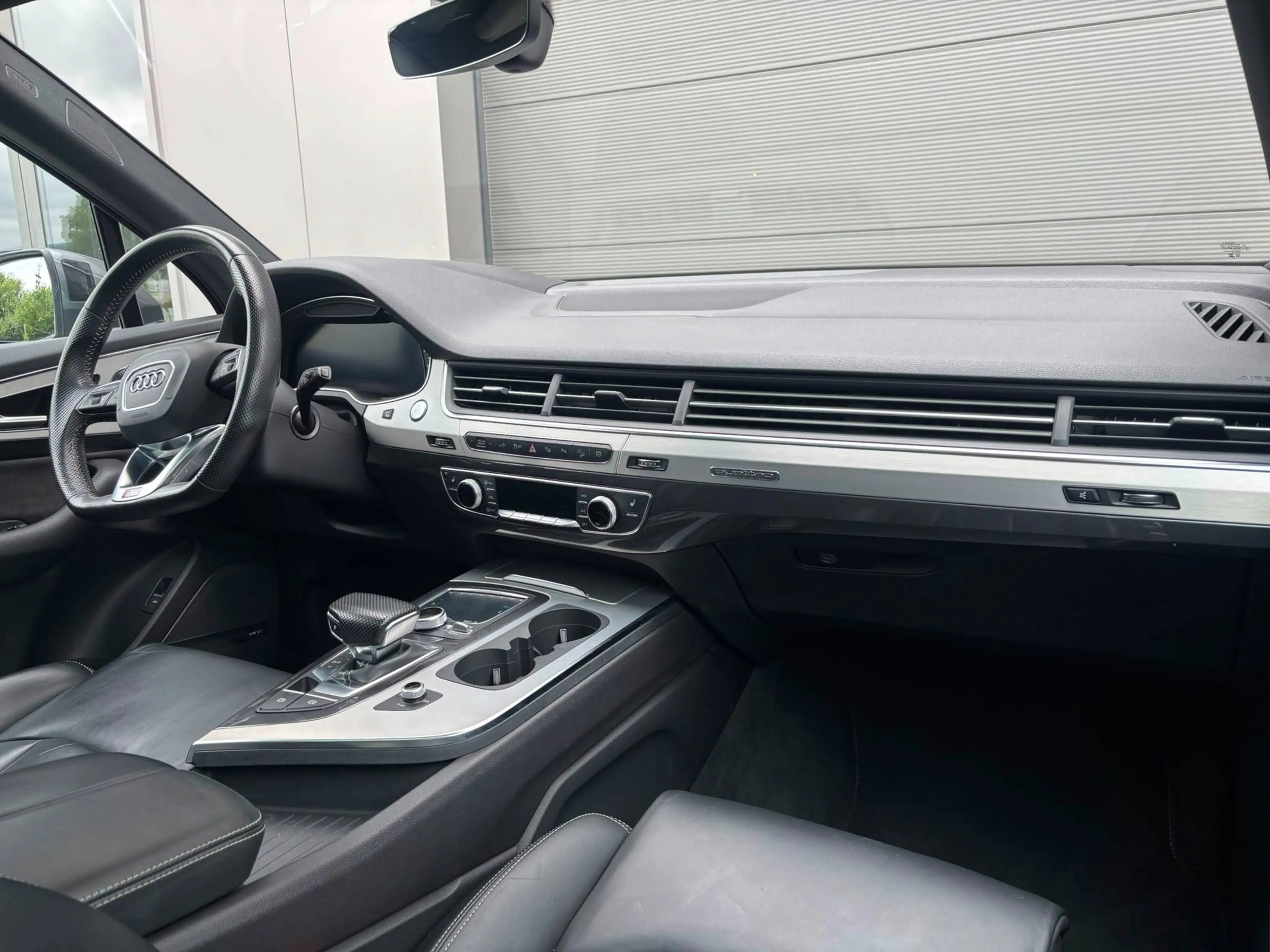 Audi Q7 e-tron Matrix/pano dak/camera/S-Line — photo 8