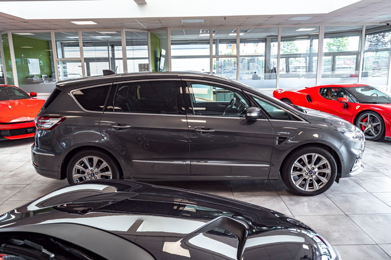 Ford S-Max 2.0 EcoBlue Allrad Aut.Vignale*PANO*AHK* — photo 8